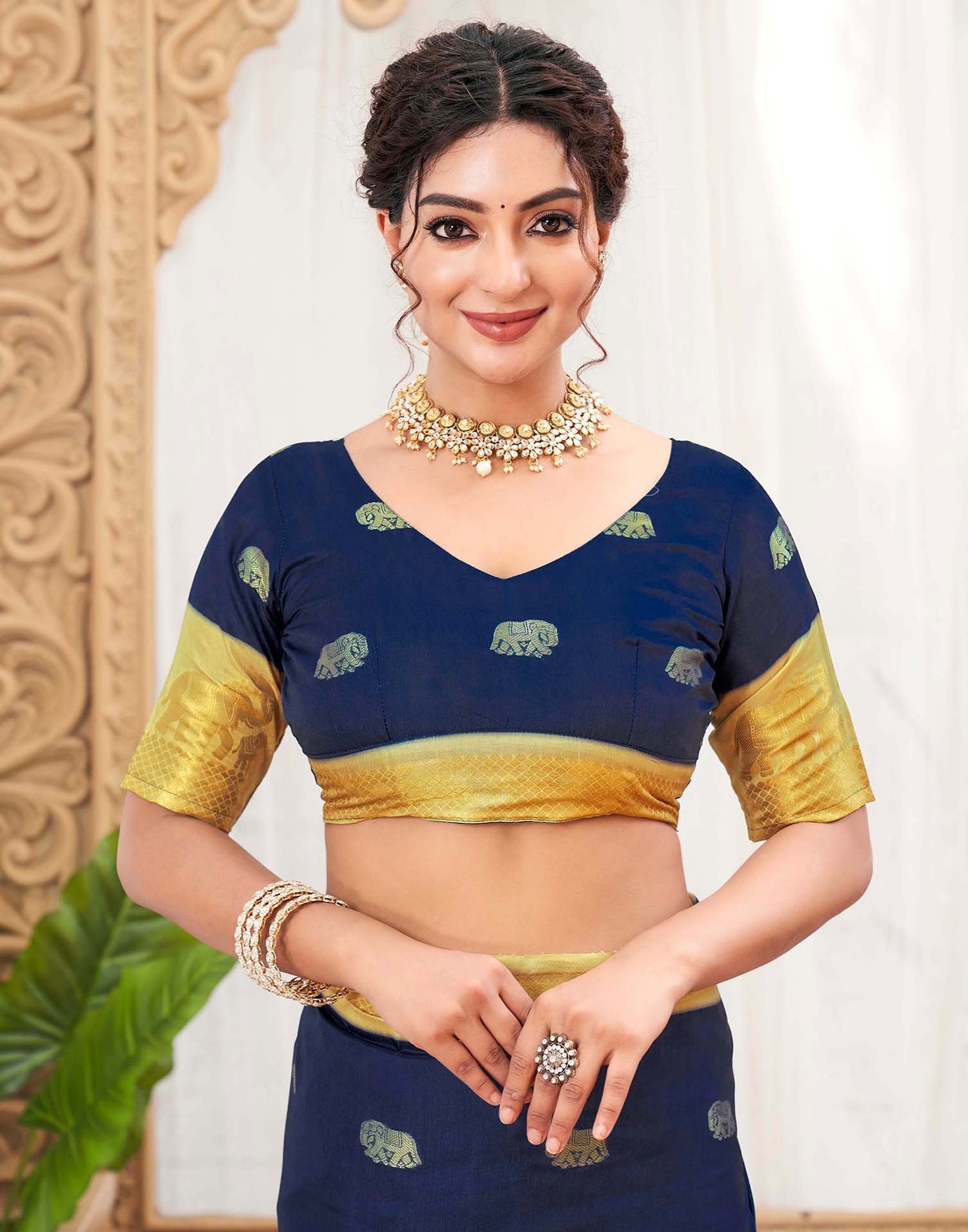 Navy Blue Silk Woven Kanjivaram Saree