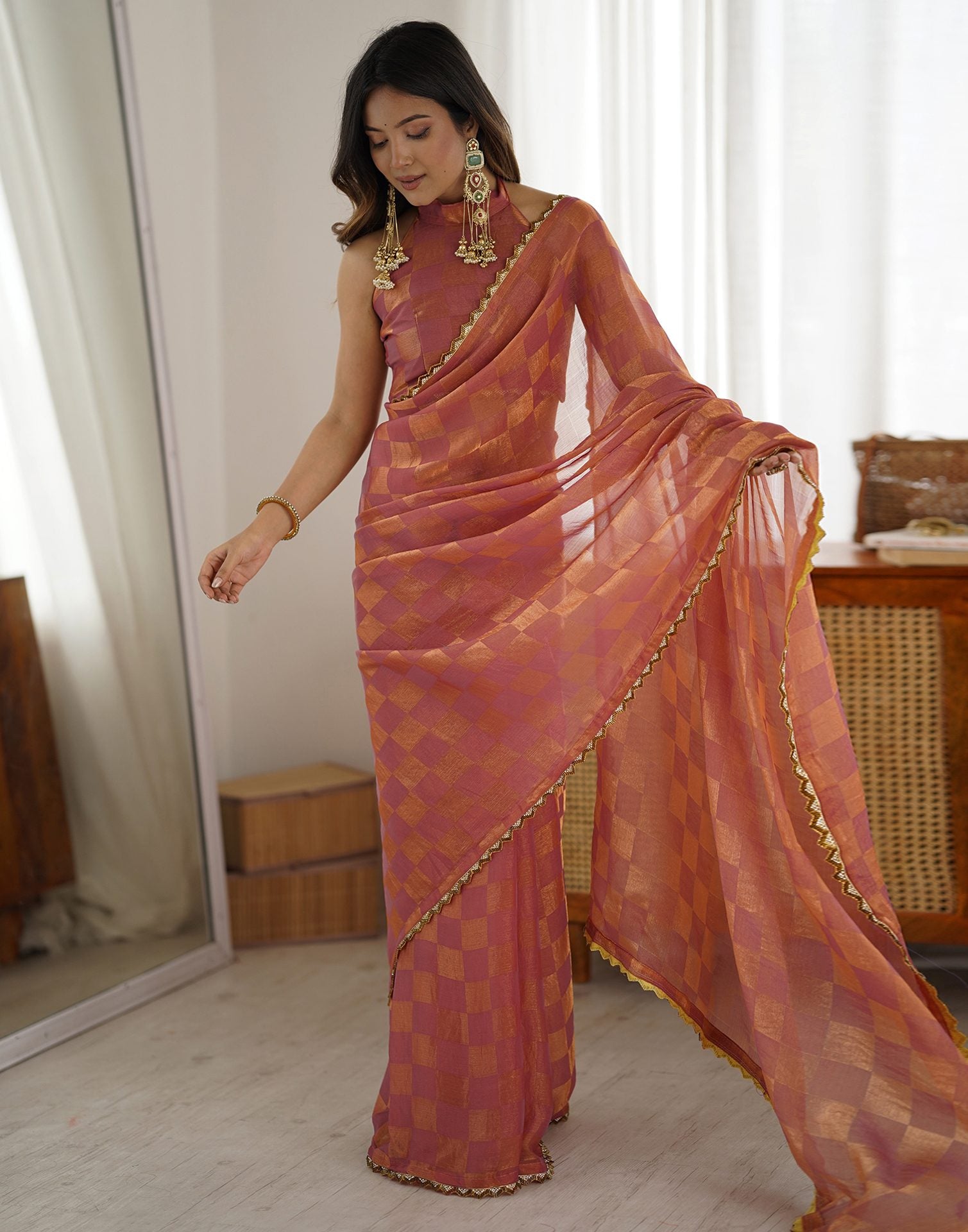 Pink Shimmer Woven Saree