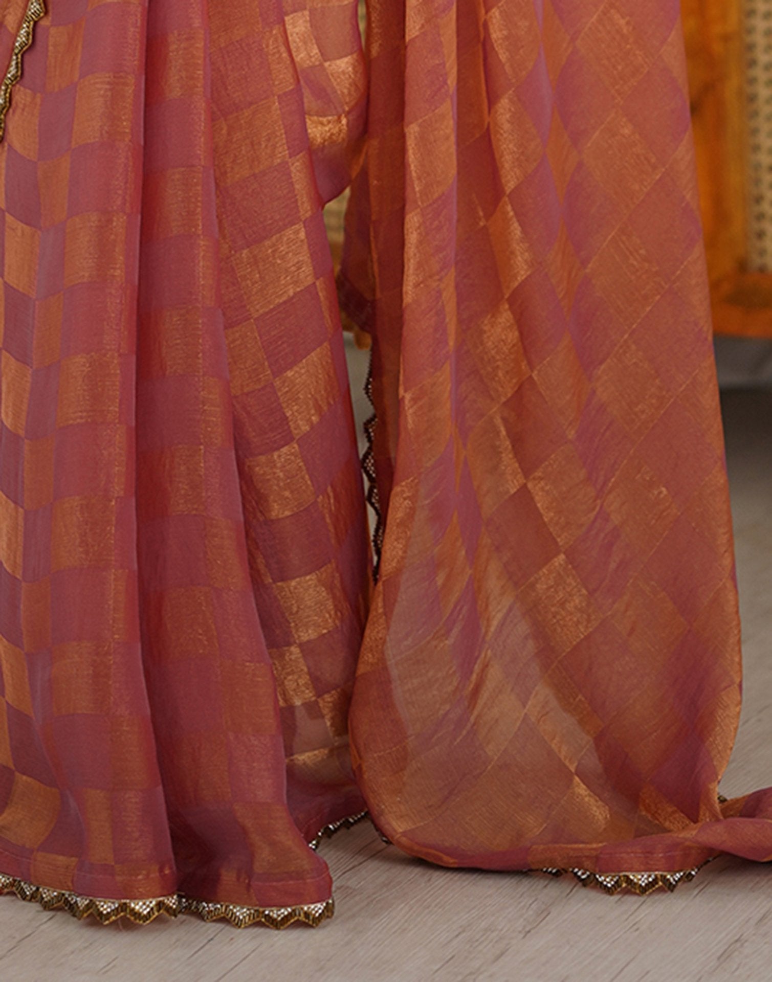 Pink Shimmer Woven Saree