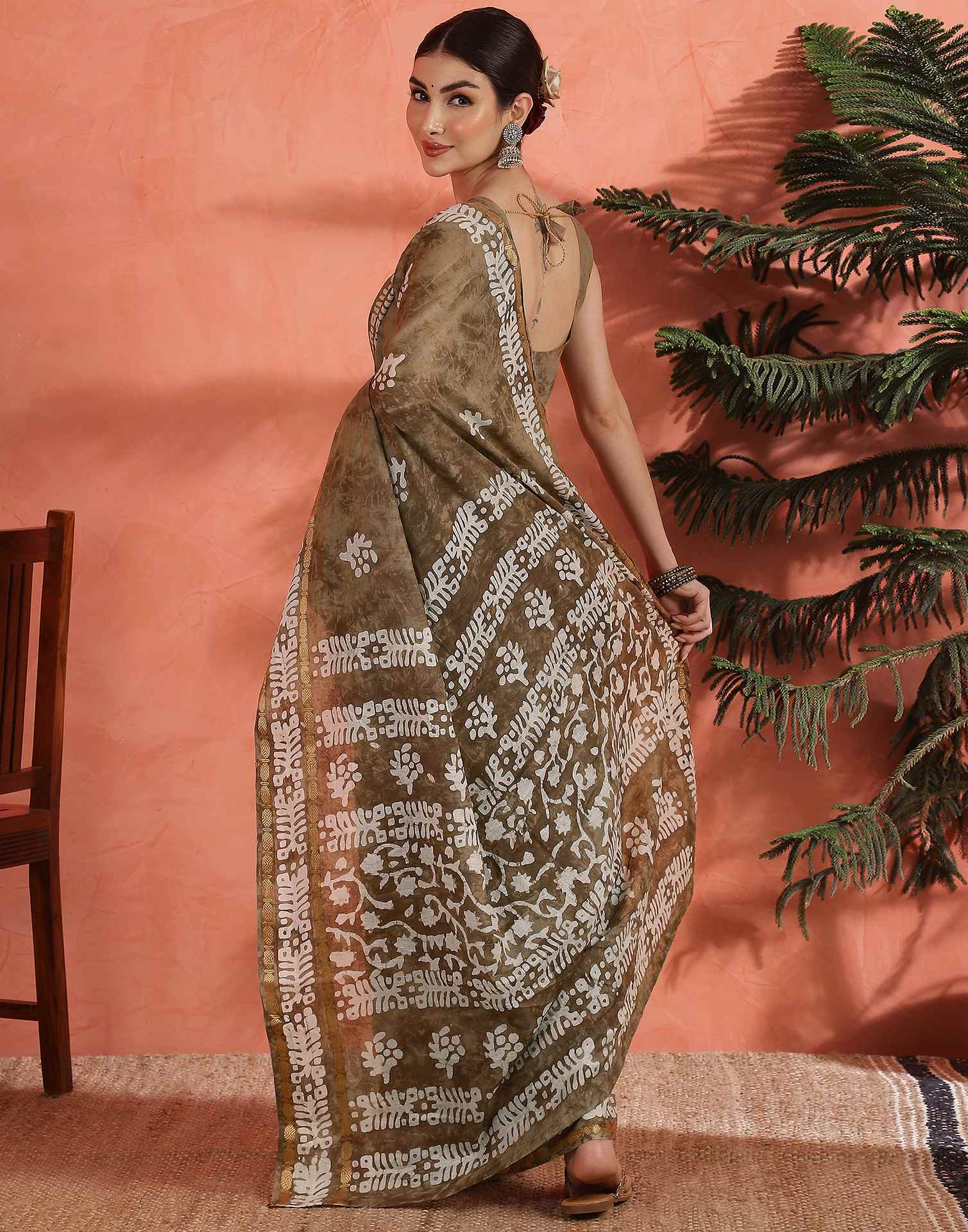 Brown Cotton Printed Saree