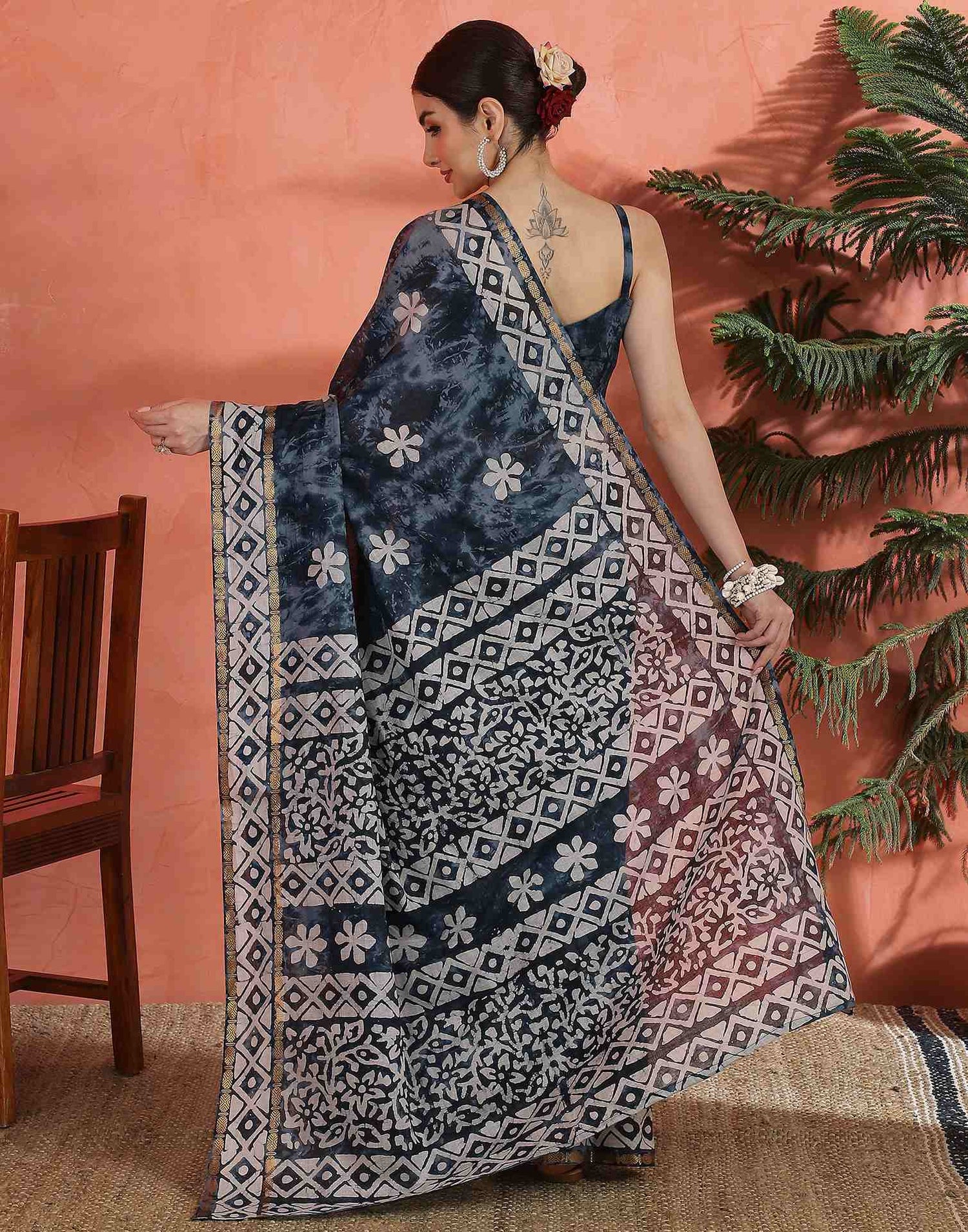 Navy Blue Cotton Printed Saree