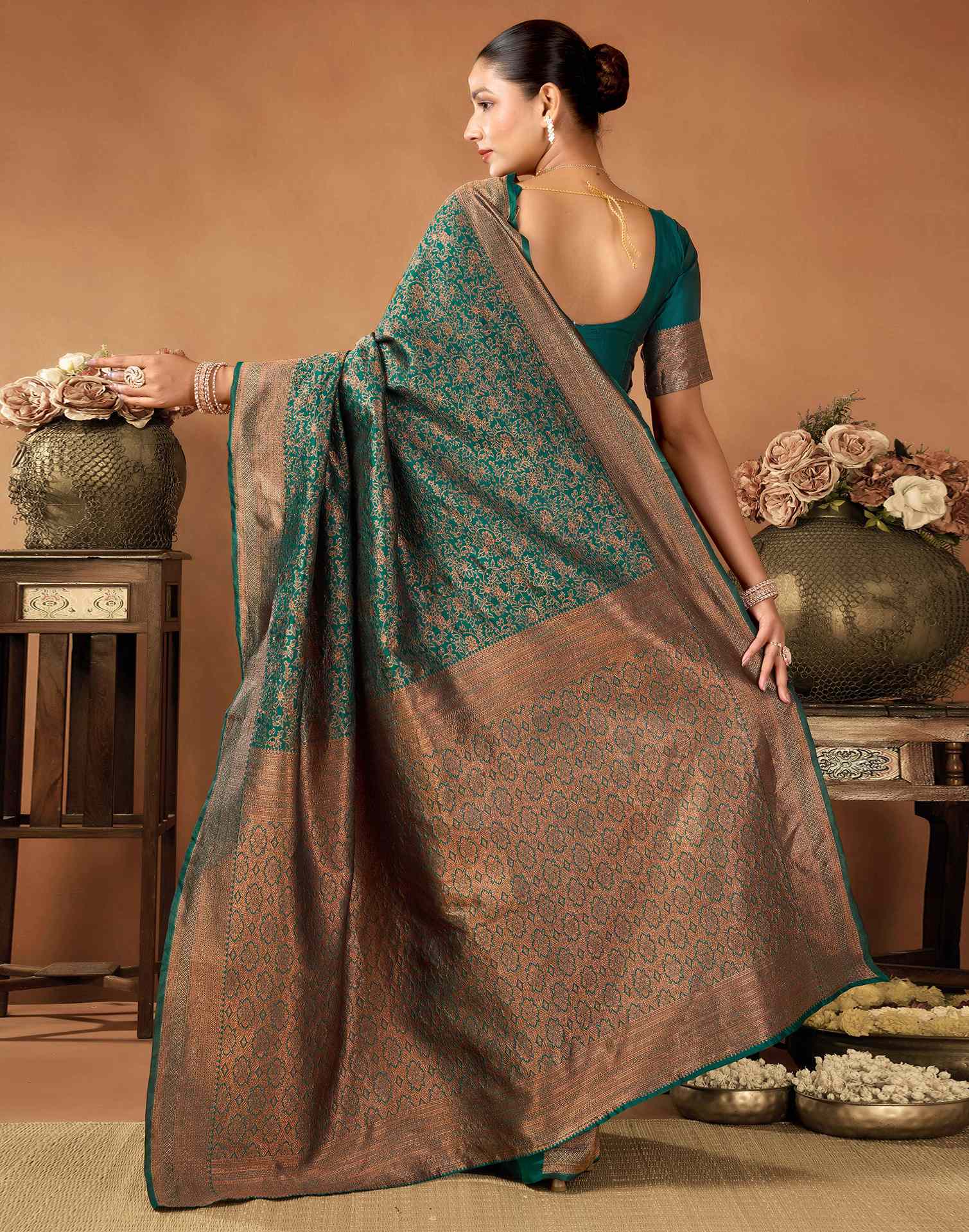 Rama Green Silk Woven Saree