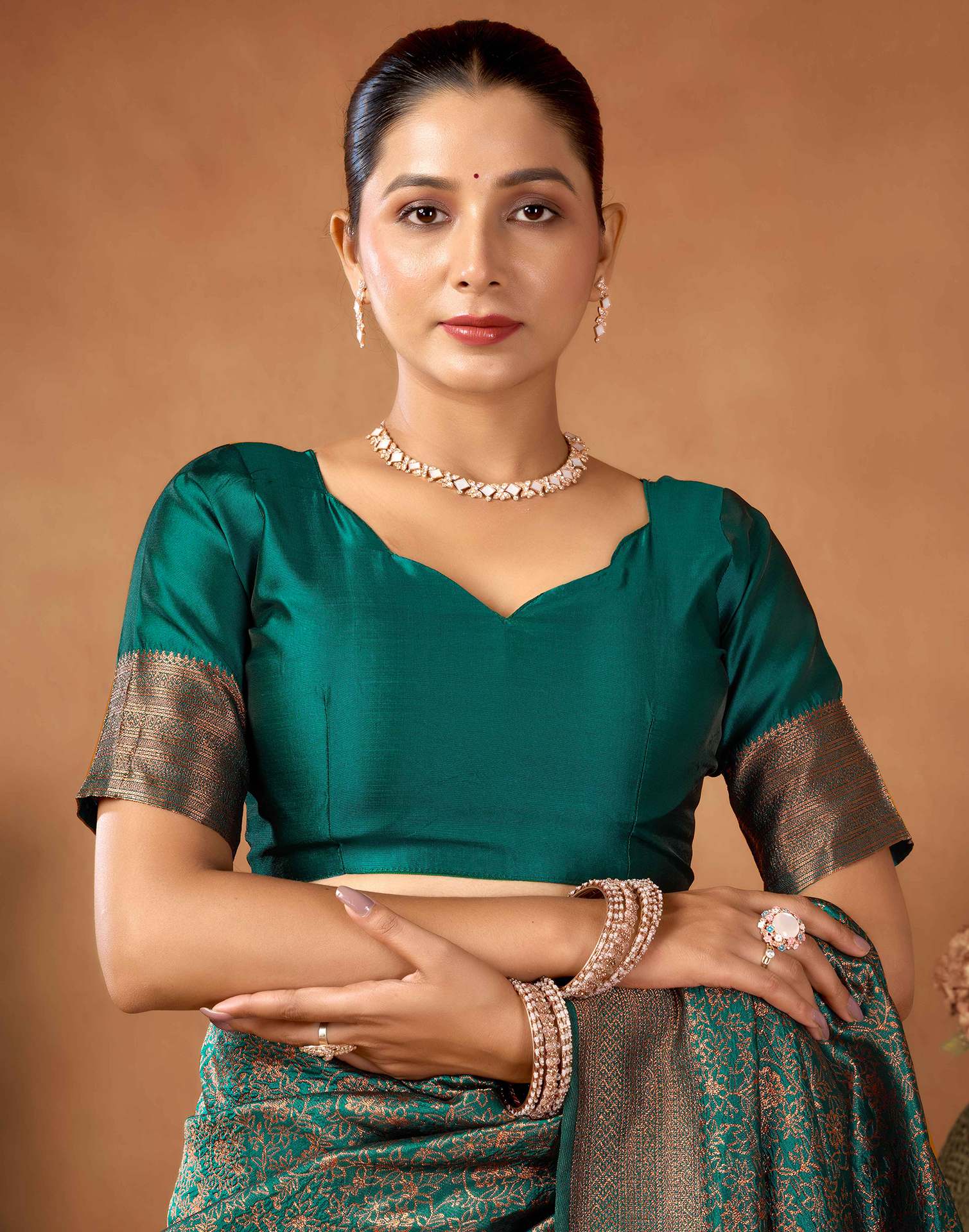 Rama Green Silk Woven Saree