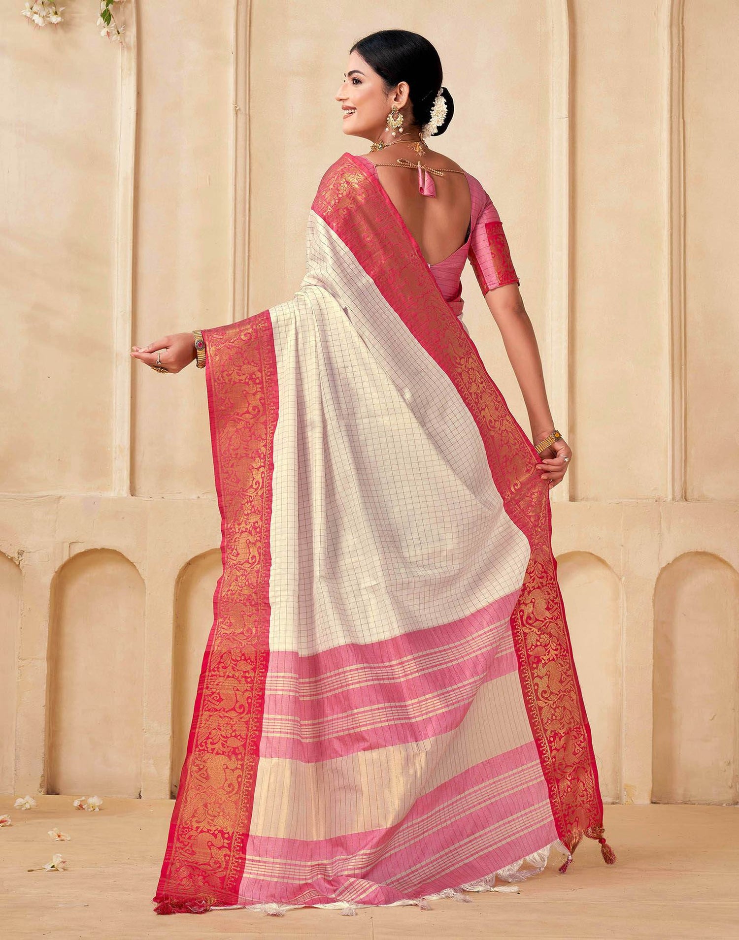 Off White Silk Woven Kanjivaram Saree
