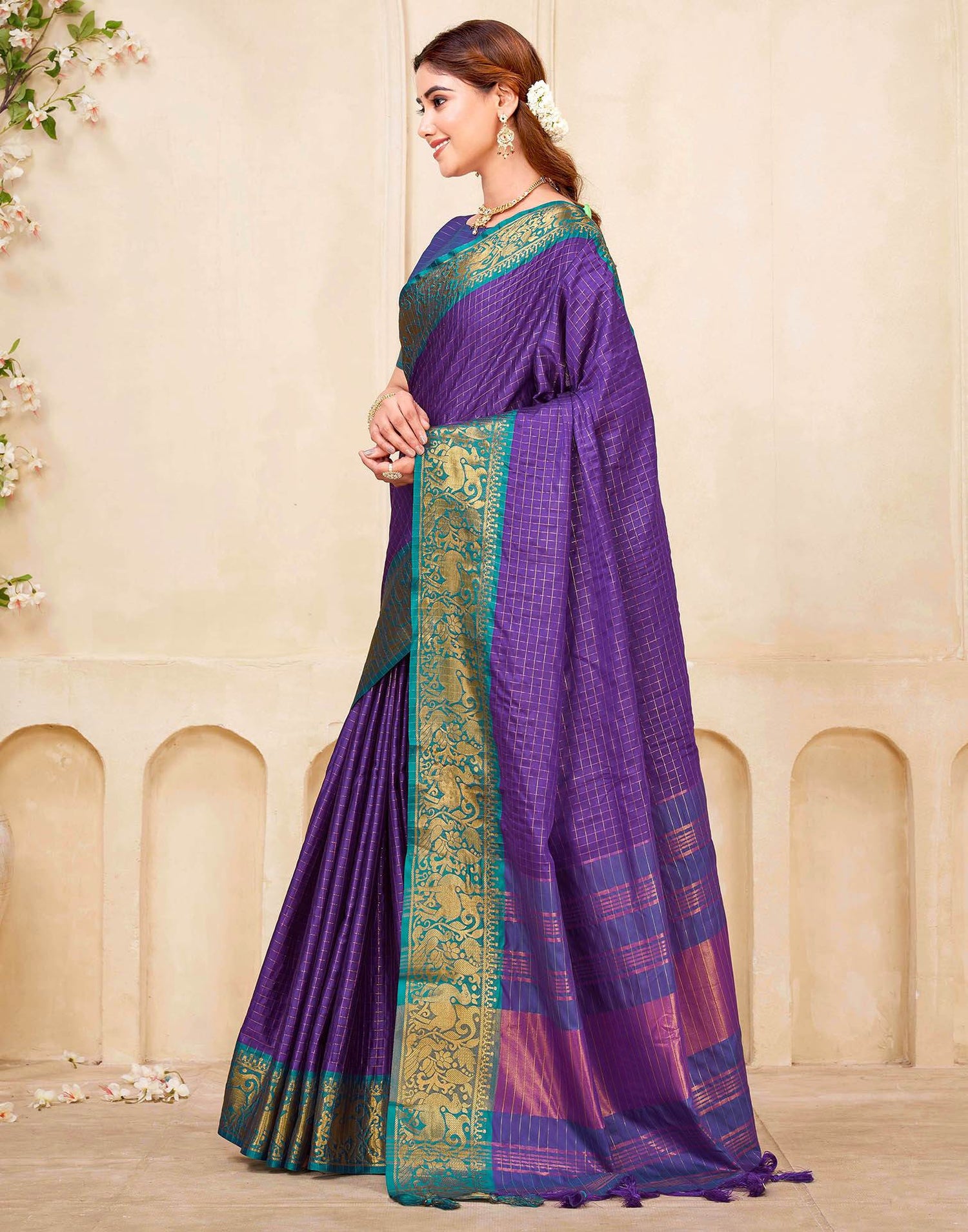 Dark Purple Silk Woven Kanjivaram Saree