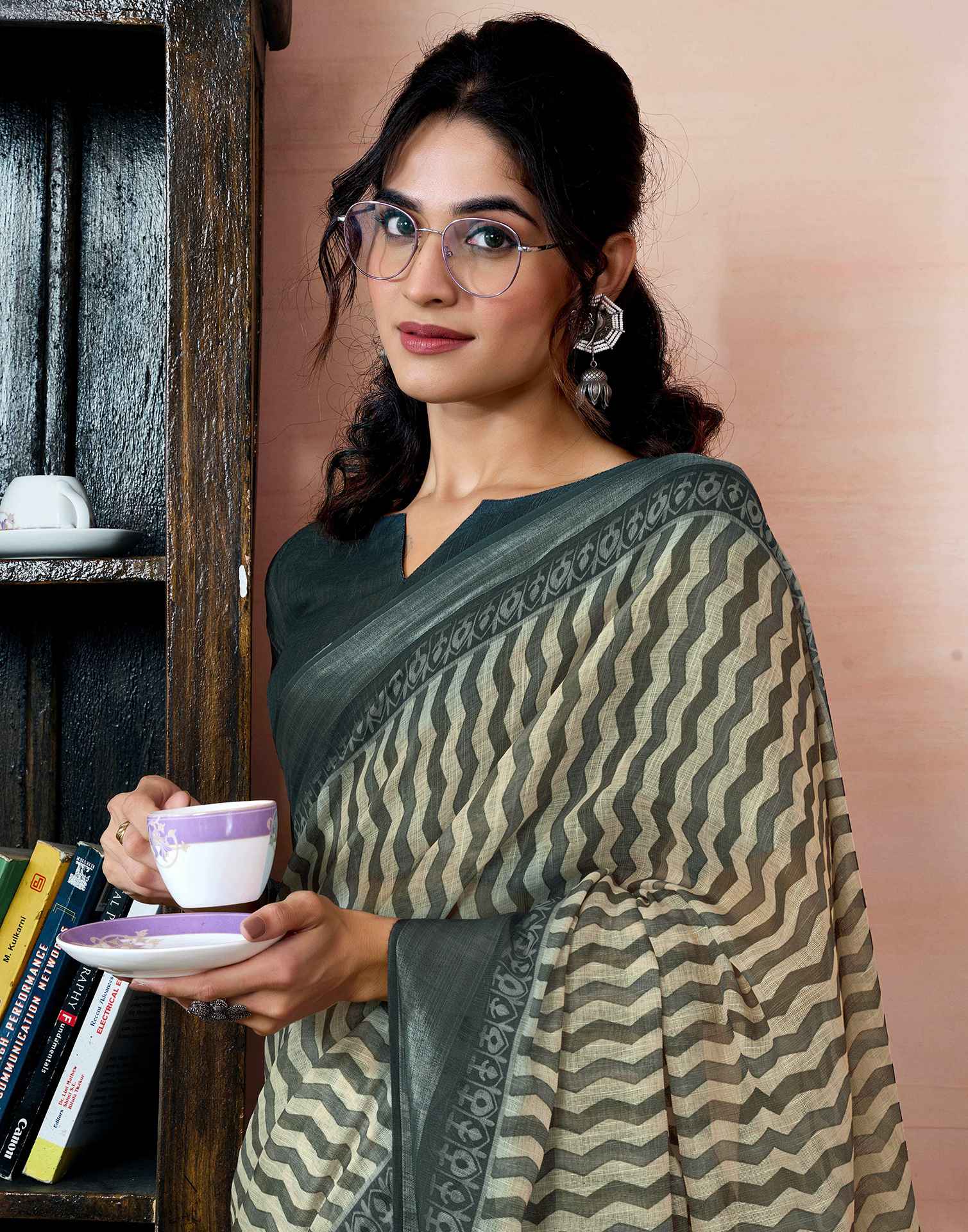 Ready to Wear Beige Linen Printed Saree With Pocket
