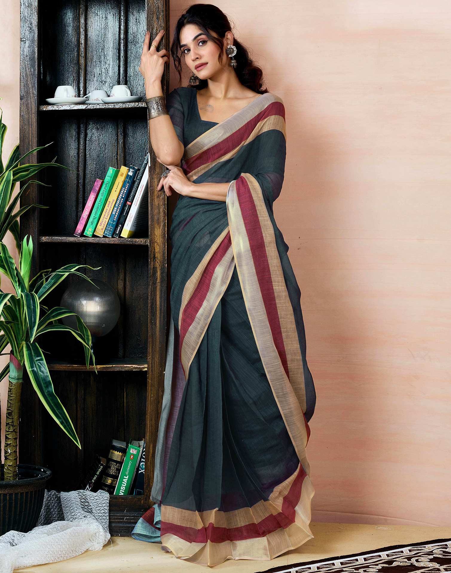 Ready To Wear Dark Grey Linen Printed Saree With Pocket