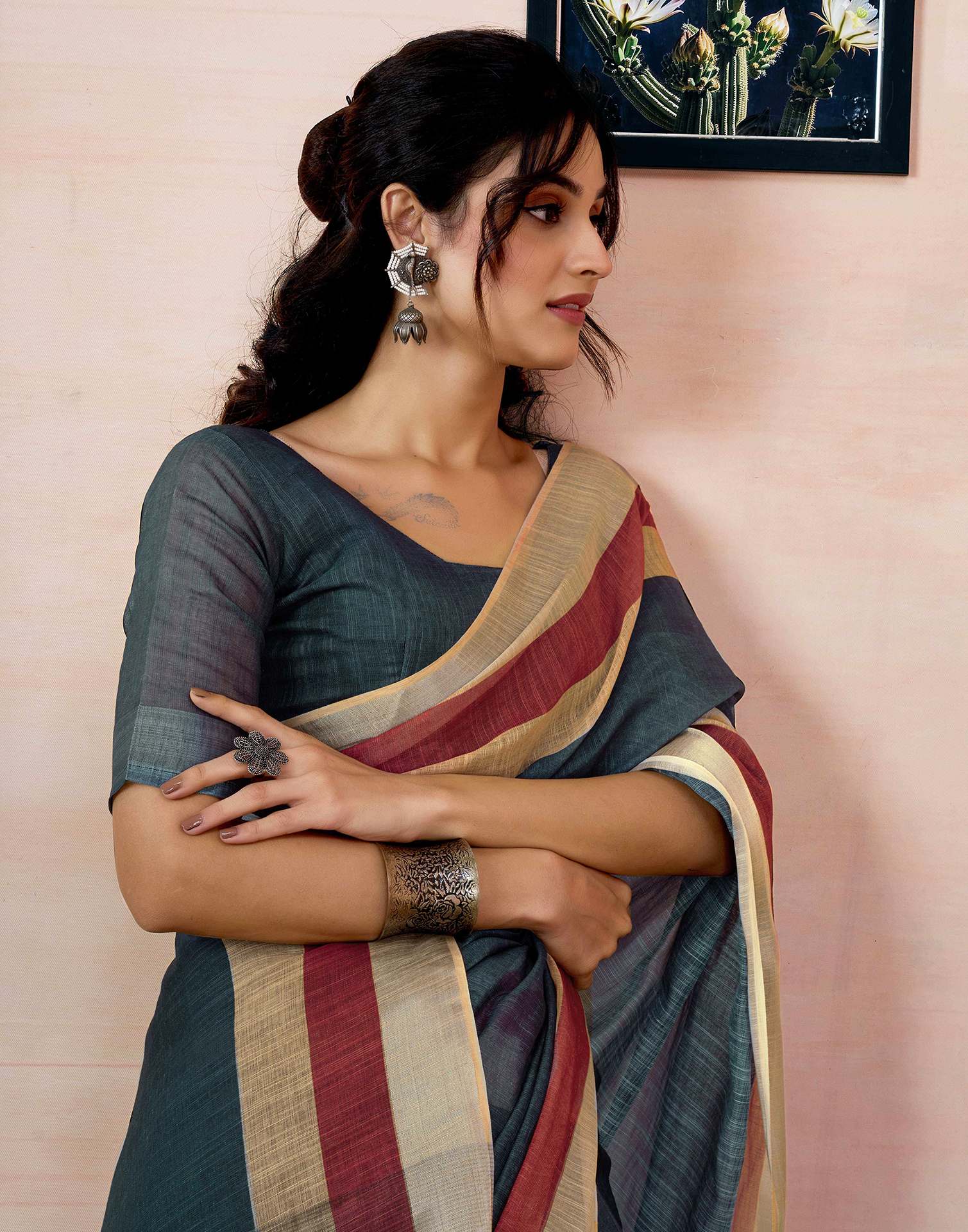 Ready To Wear Dark Grey Linen Printed Saree With Pocket