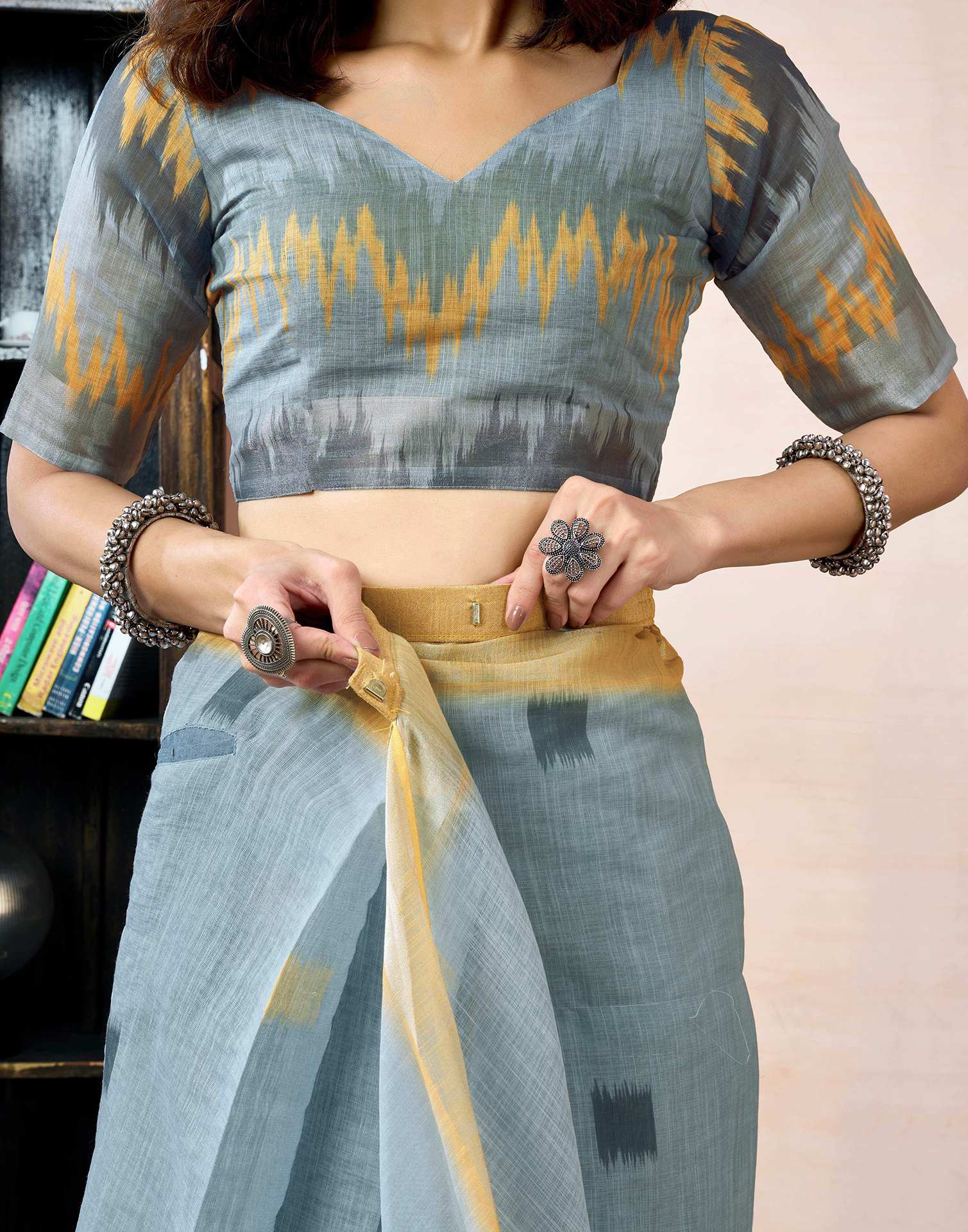 Ready To Wear Grey Linen Printed Saree With Pocket