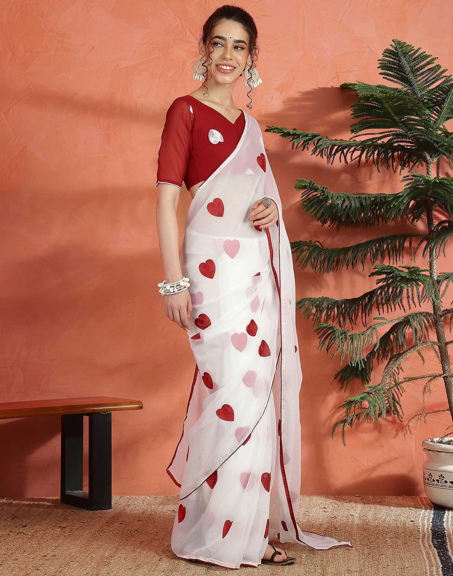 White Georgette Embroidery Saree