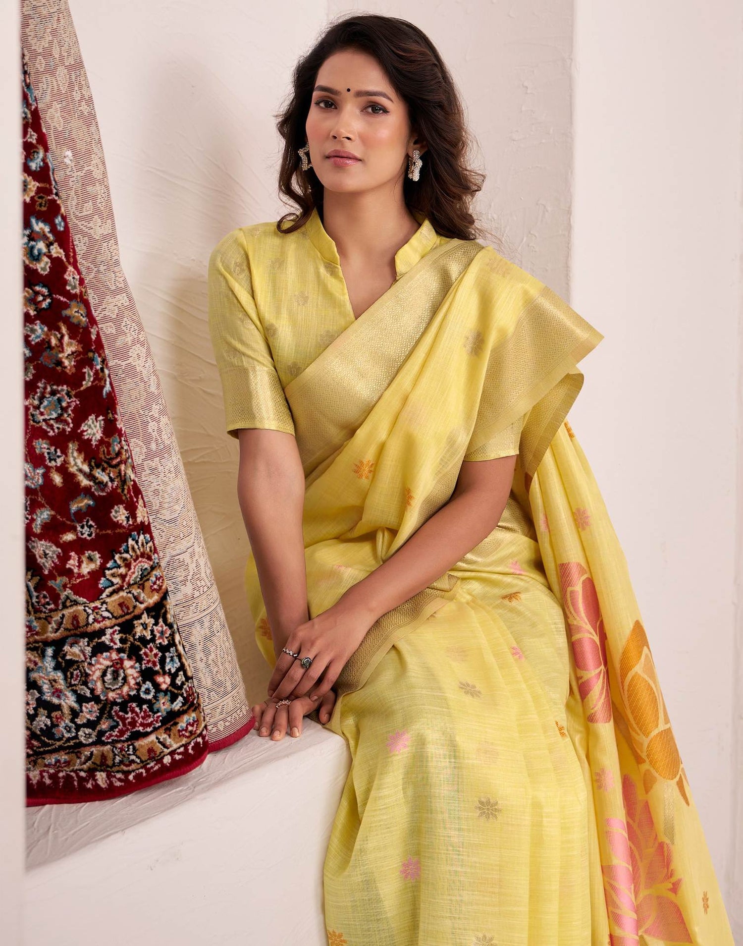 Light Yellow Linen Woven Saree