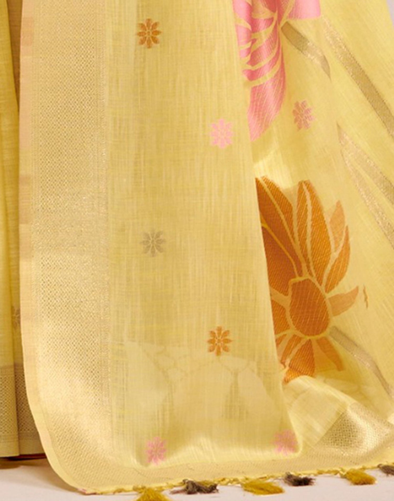Light Yellow Linen Woven Saree