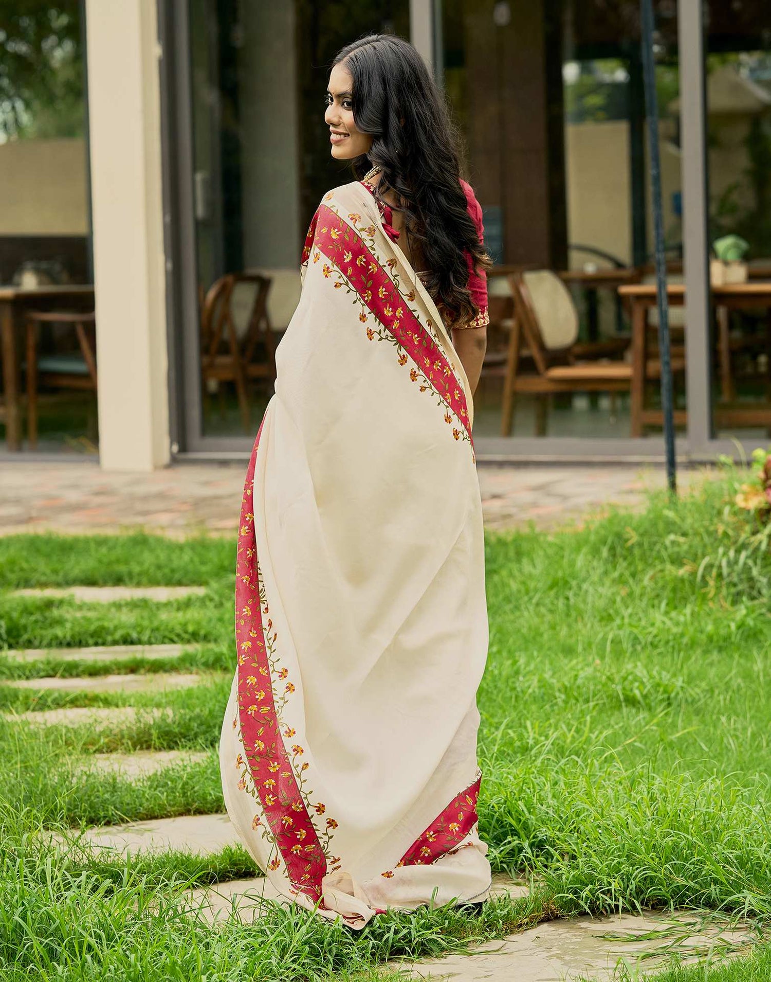 Cream Tussar Silk Printed Saree