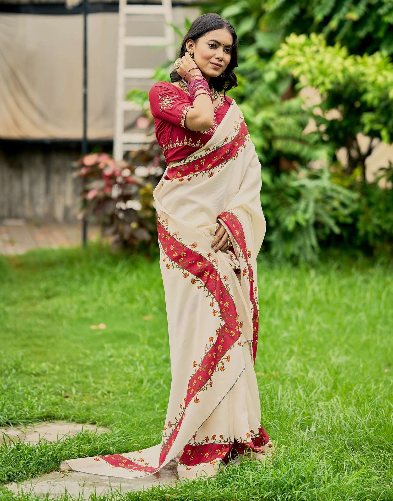 Cream Tussar Silk Printed Saree