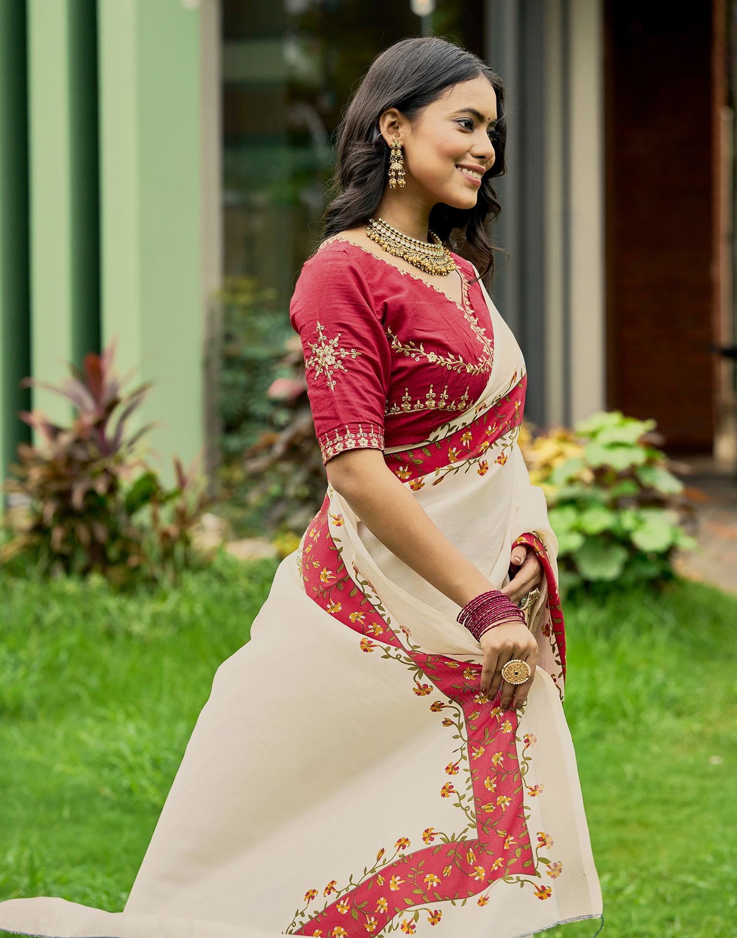 Cream Tussar Silk Printed Saree