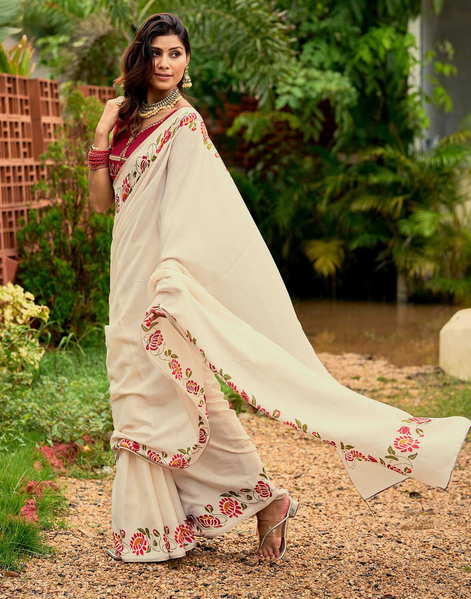 Cream Tussar Silk Printed Saree
