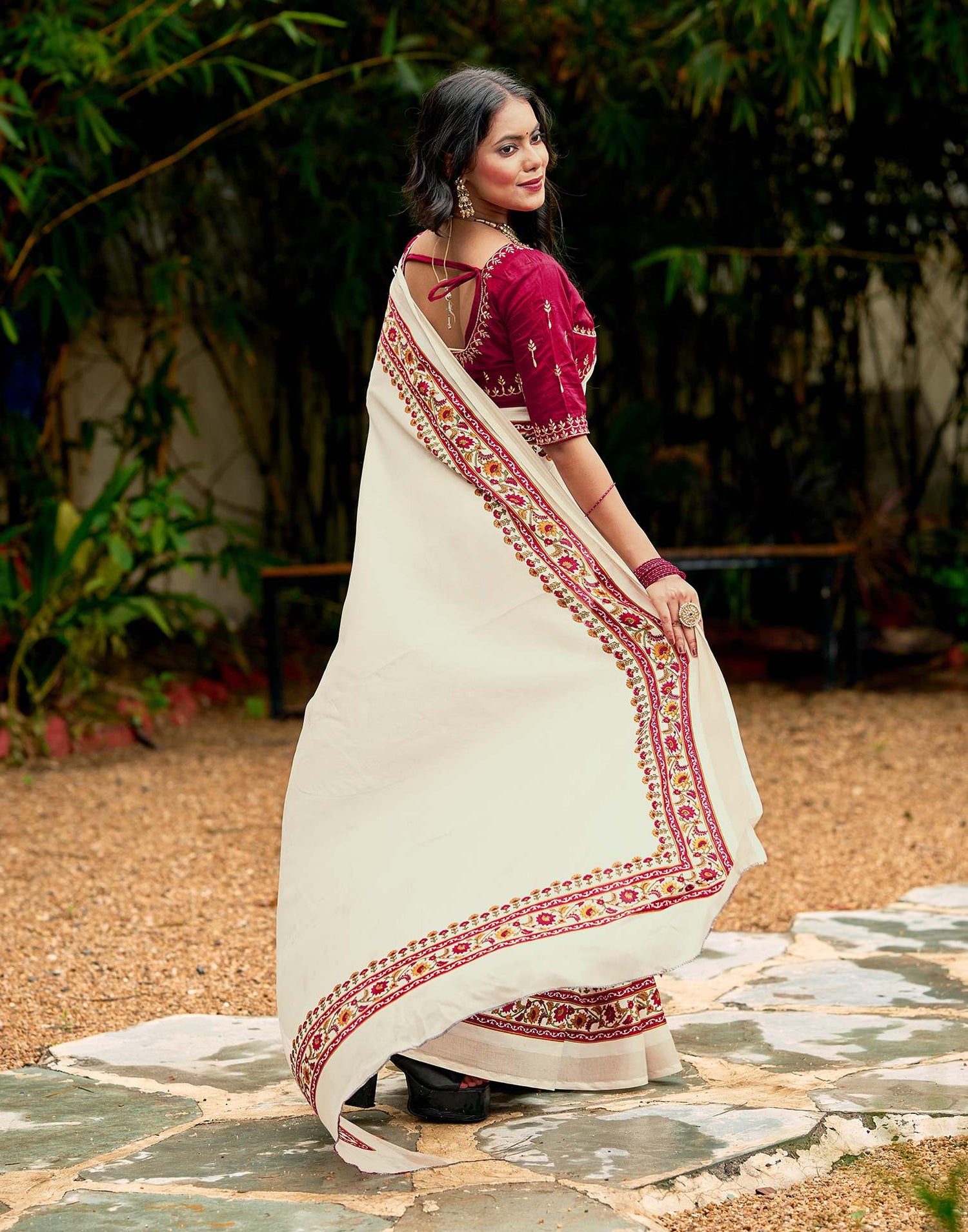 Cream Tussar Silk Printed Saree