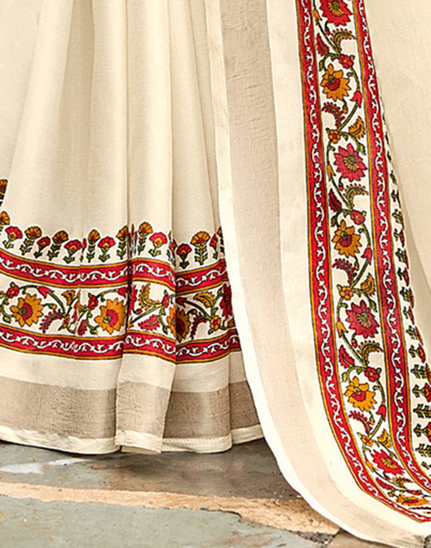 Cream Tussar Silk Printed Saree