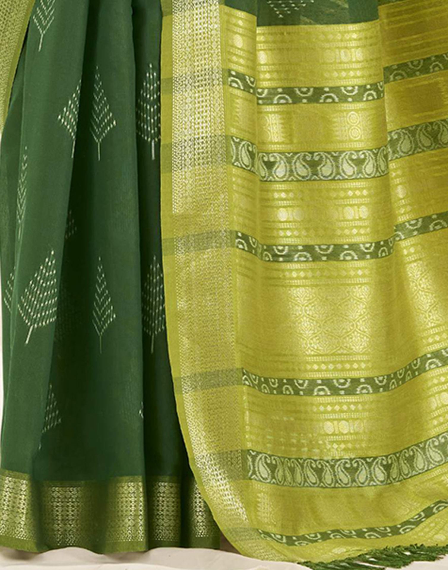 Green Cotton Woven Saree