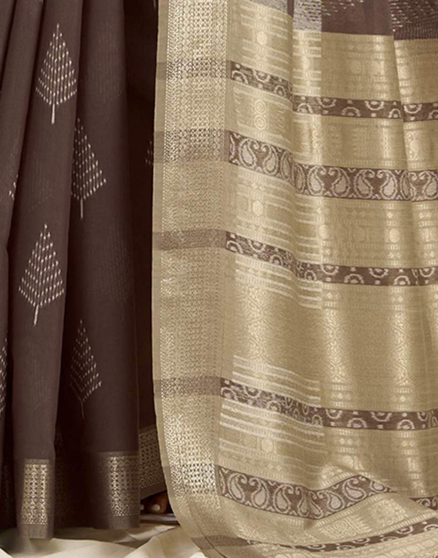 Brown Cotton Woven Saree