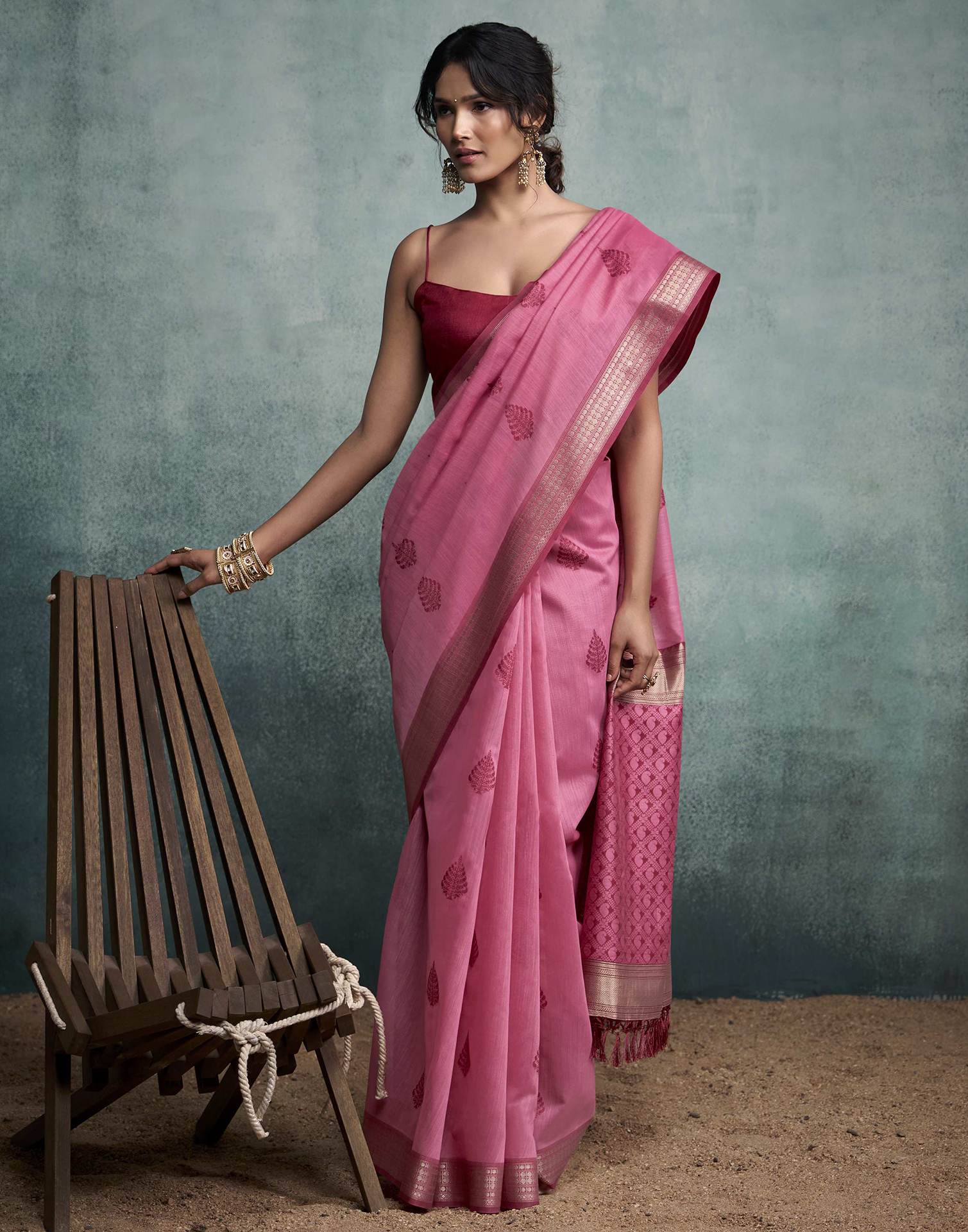 Pink Cotton Woven Saree