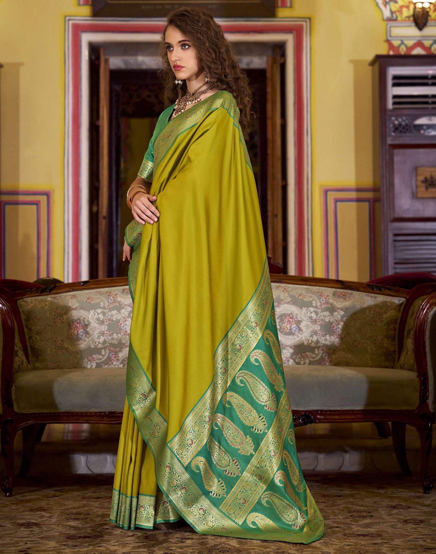 Mehandi Green Silk Woven Saree