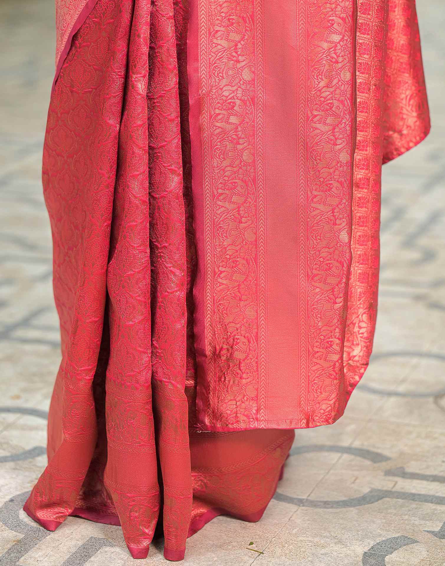 Dark Pink Silk Woven Banarasi Saree