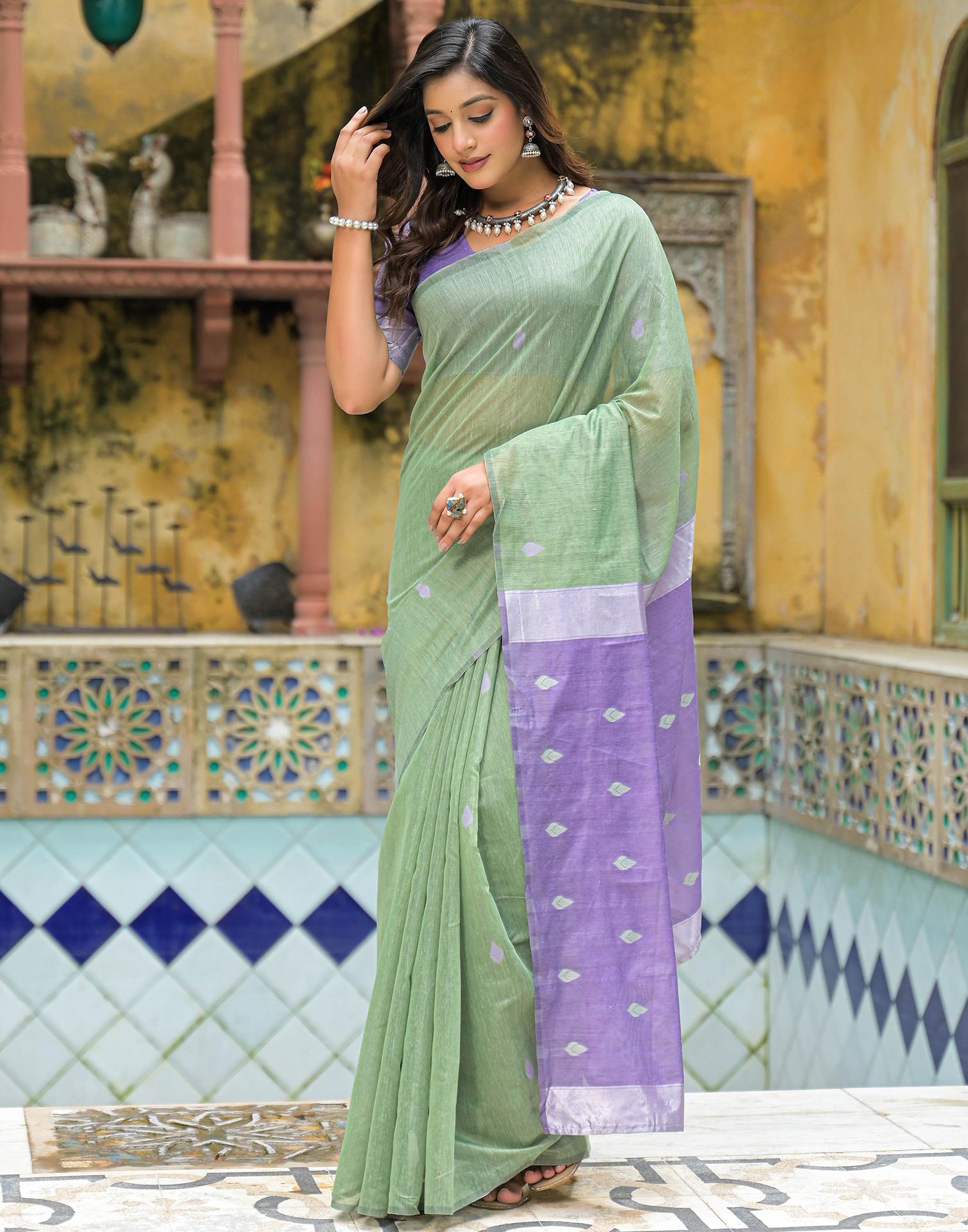 Moss Green Linen Woven Saree