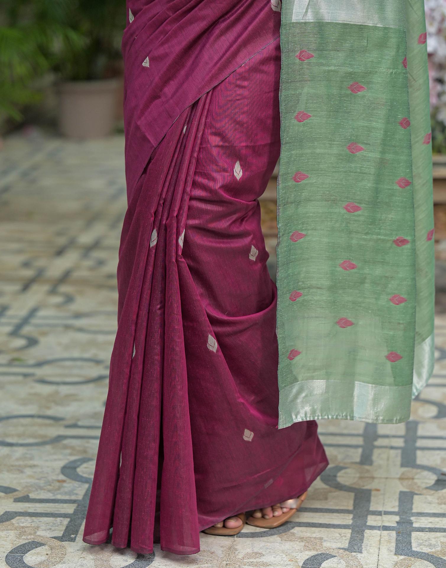 Wine Linen Woven Saree