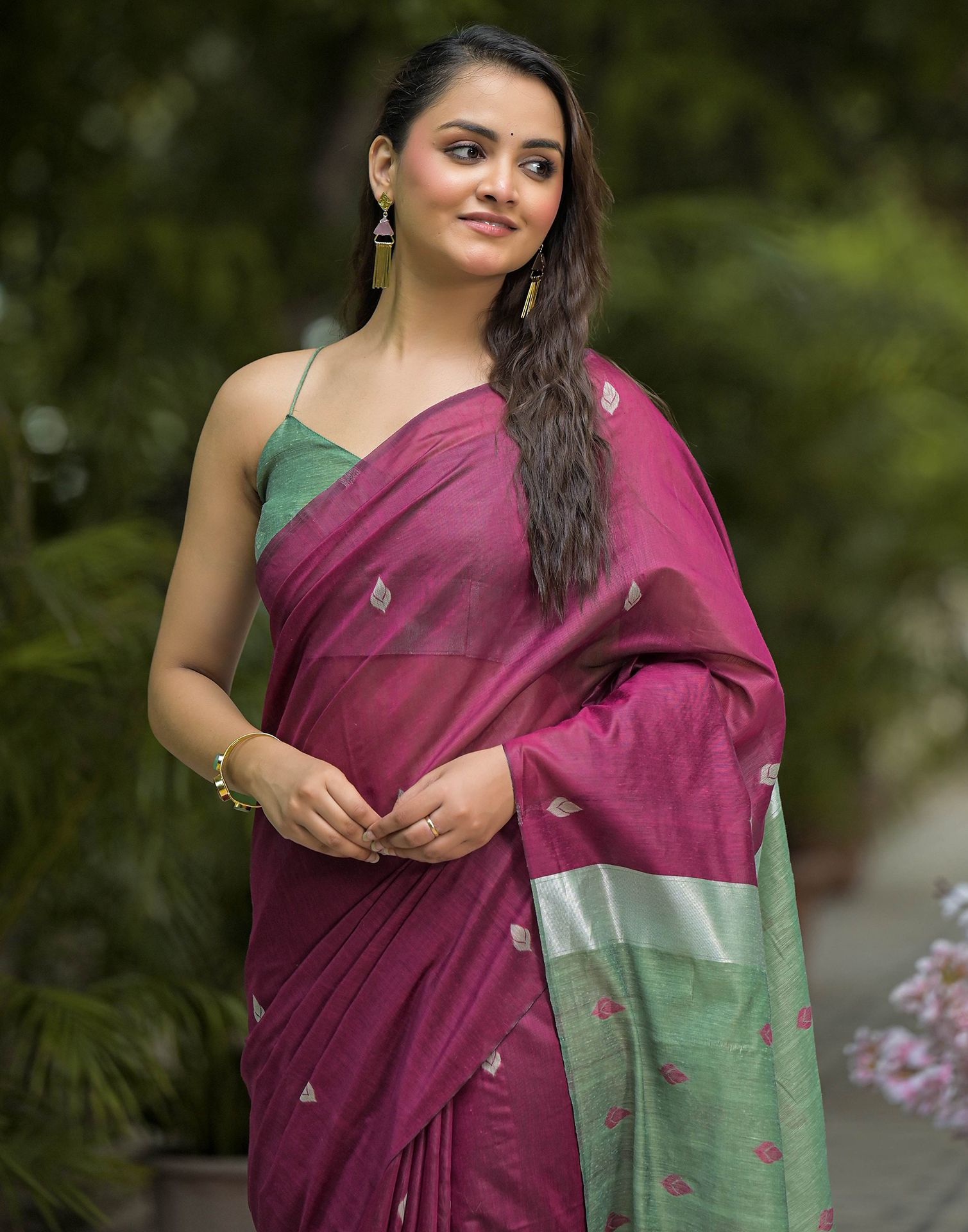 Wine Linen Woven Saree