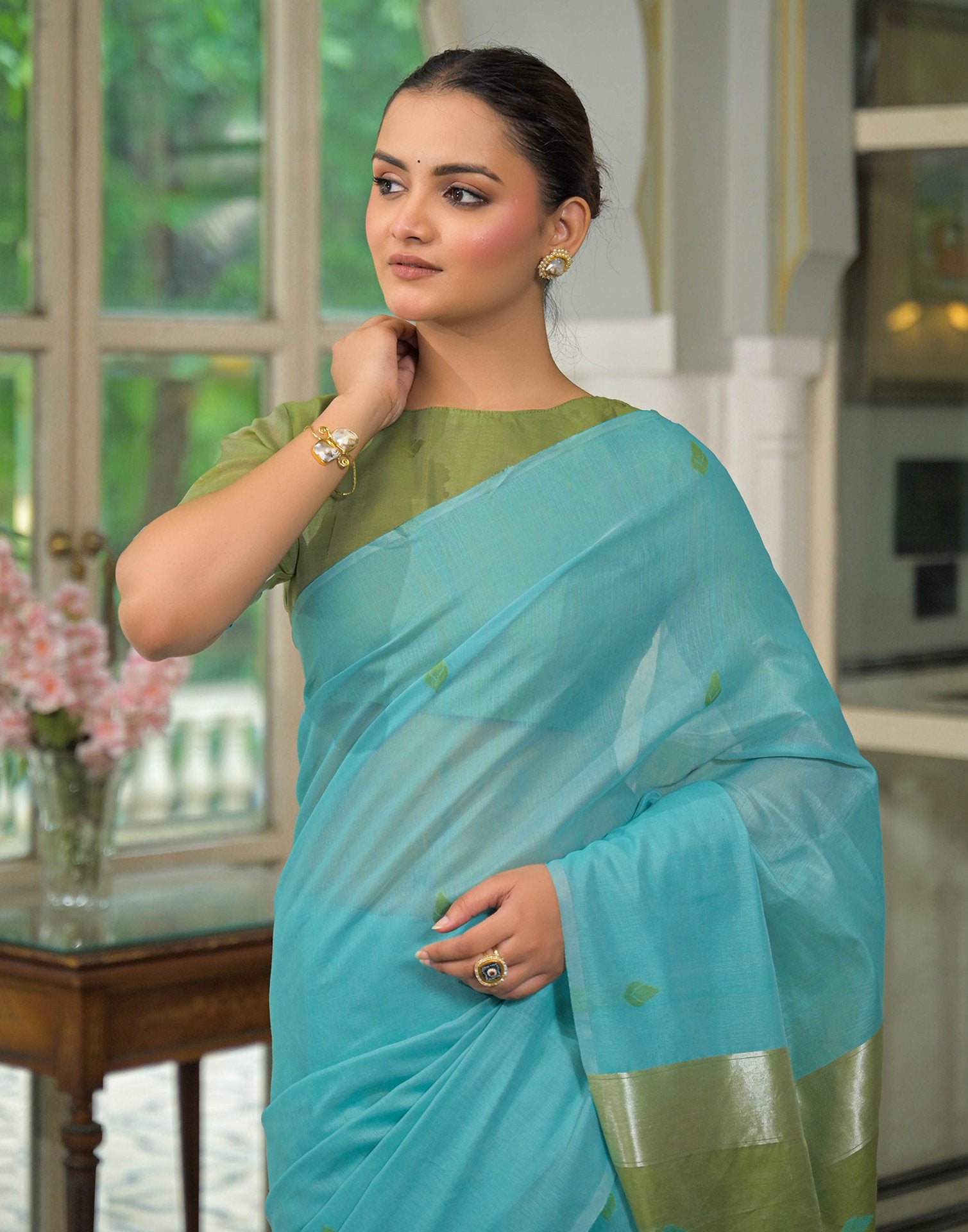 Turqoise Blue Linen Woven Saree