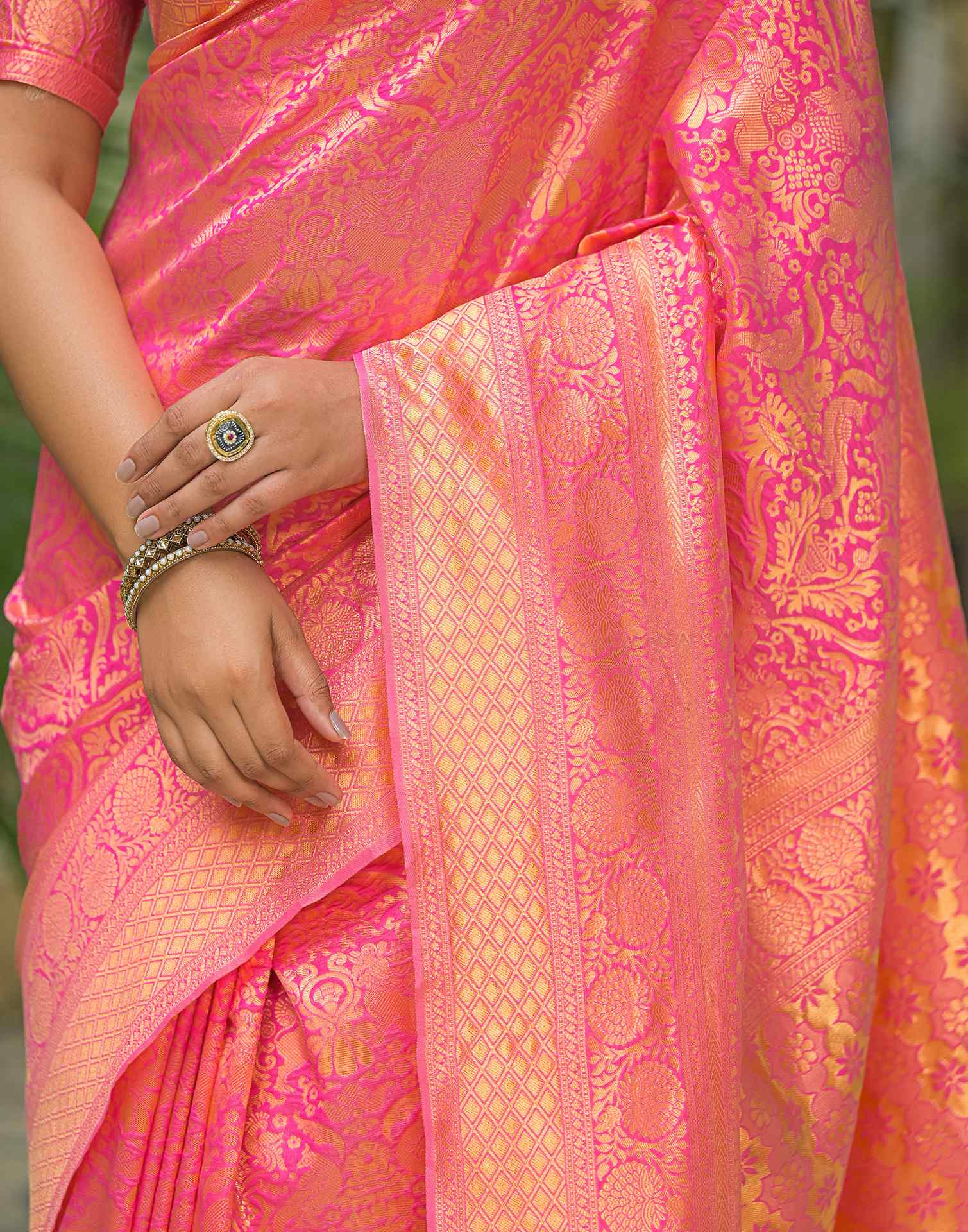 Pink Silk Woven Banarasi Saree