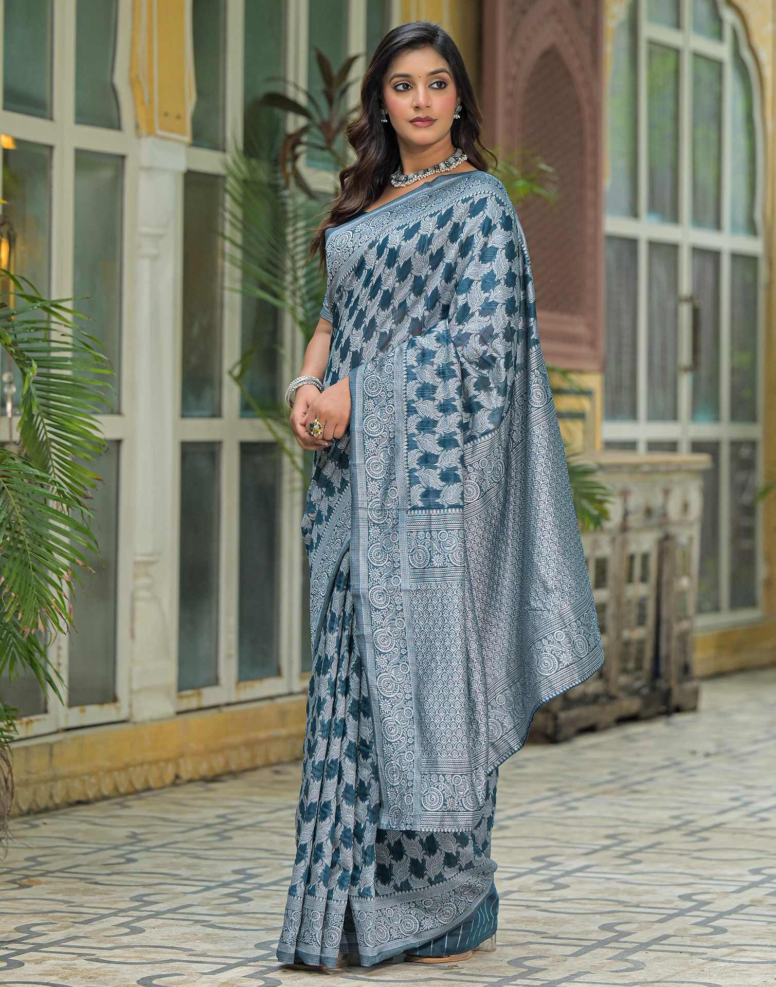 Rama Green Silk Woven Saree