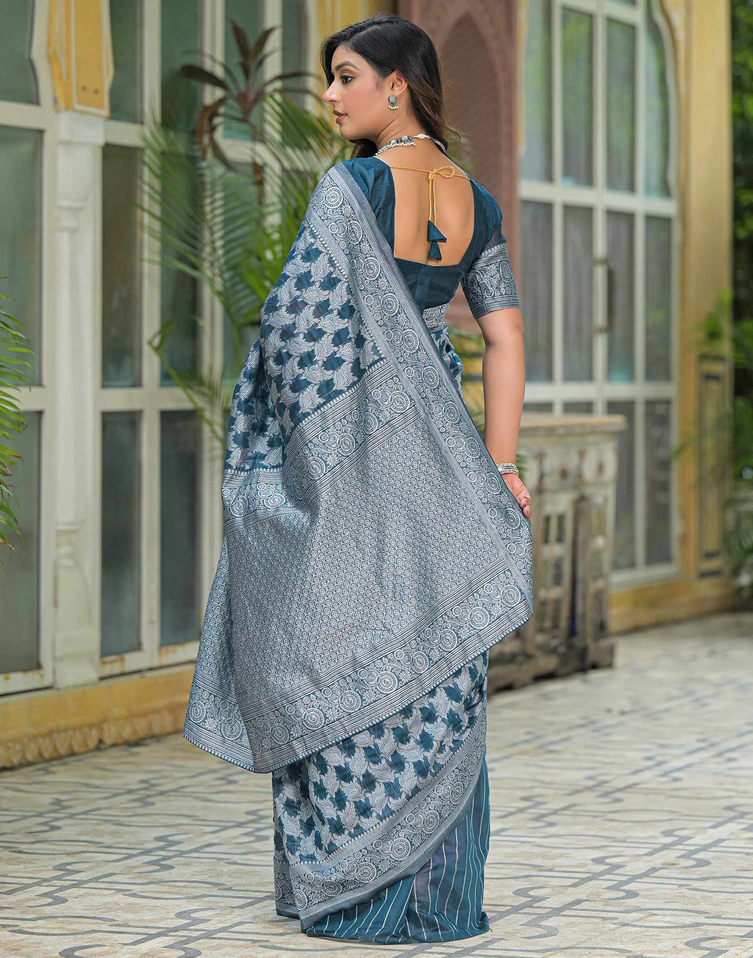 Rama Green Silk Woven Saree