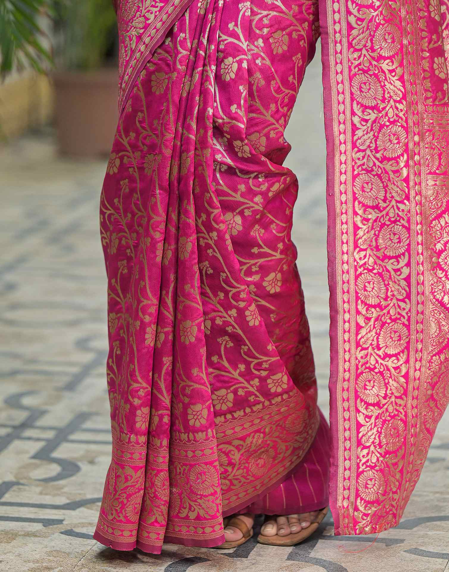 Rani Pink Silk Woven Banarasi Saree