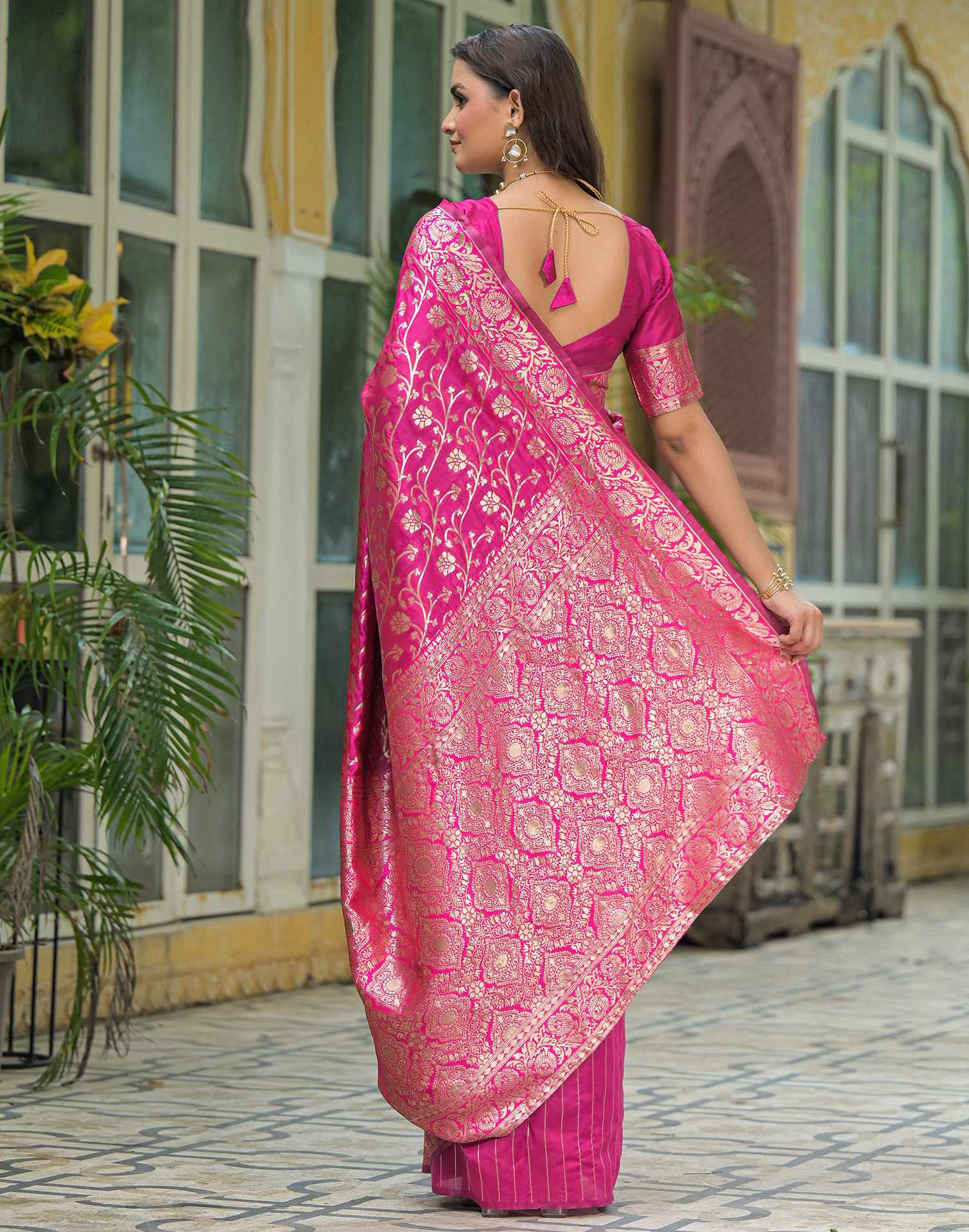 Rani Pink Silk Woven Banarasi Saree