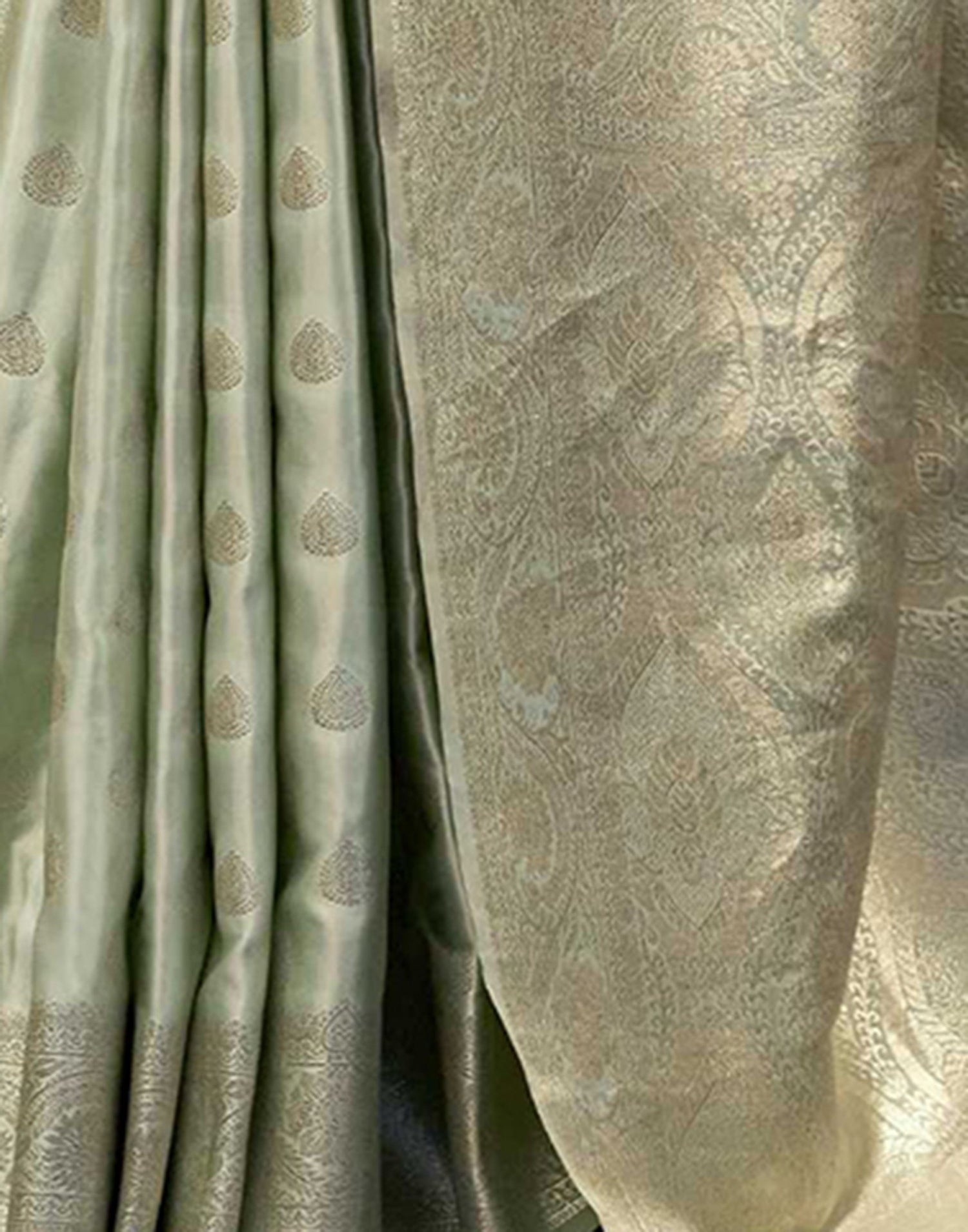 Light Pista Green Silk Woven Banarasi Saree