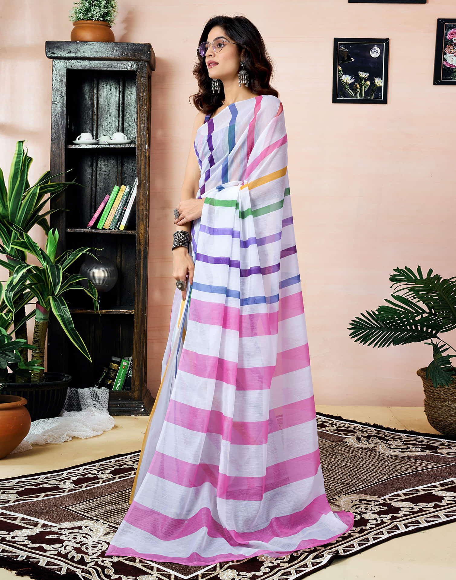 Ready To Wear White Chanderi Printed Saree With Pocket