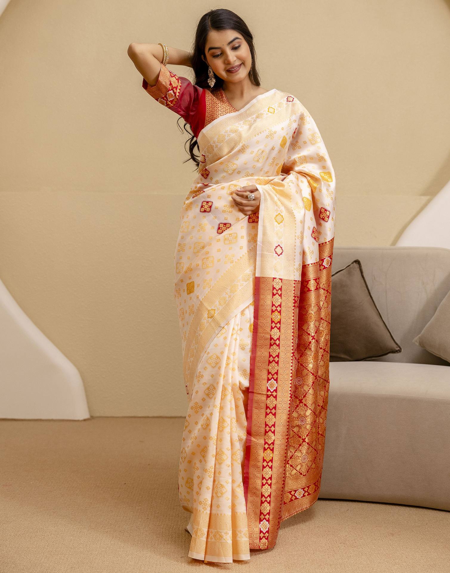 Off White Silk Woven Banarasi Saree