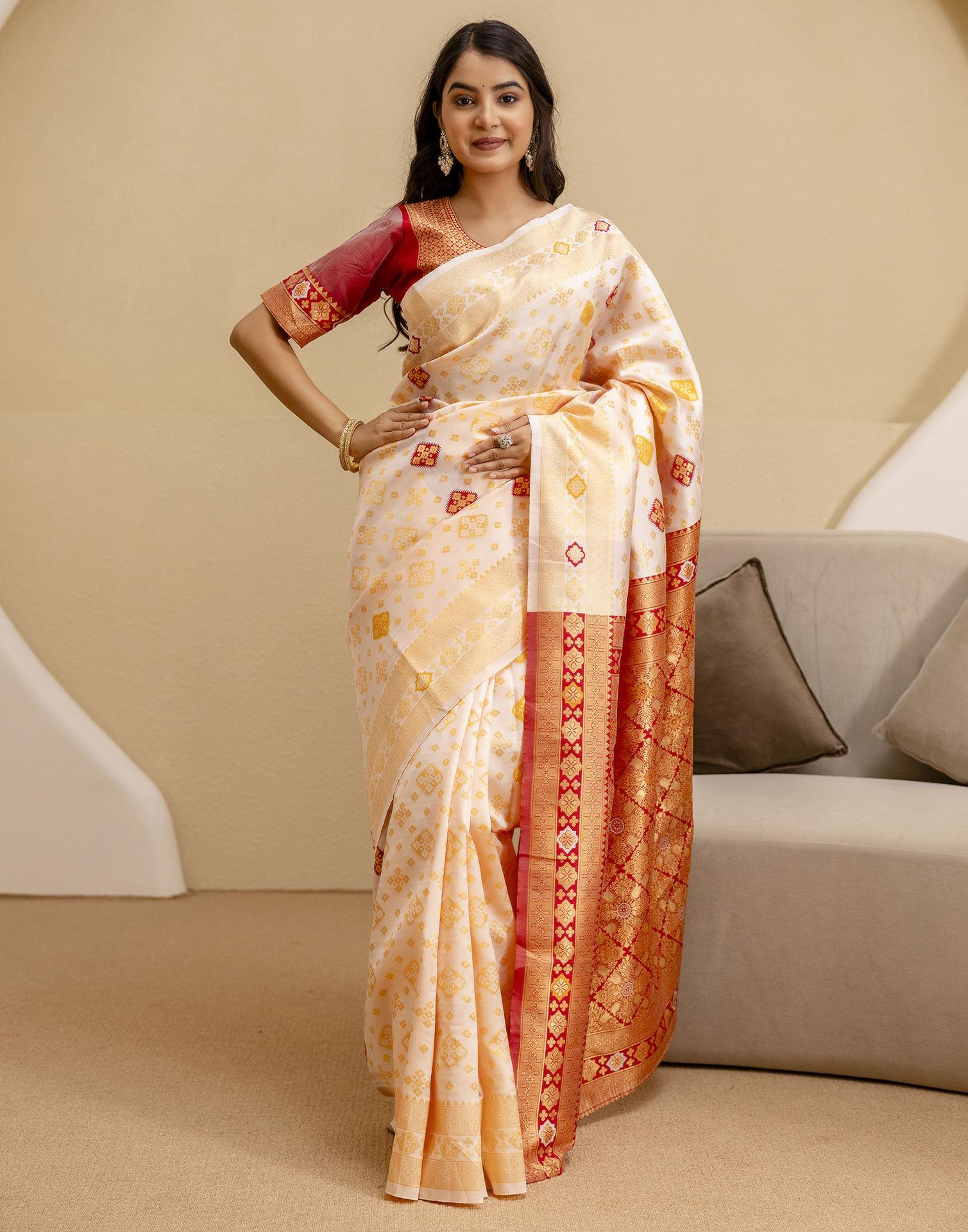 Off White Silk Woven Banarasi Saree