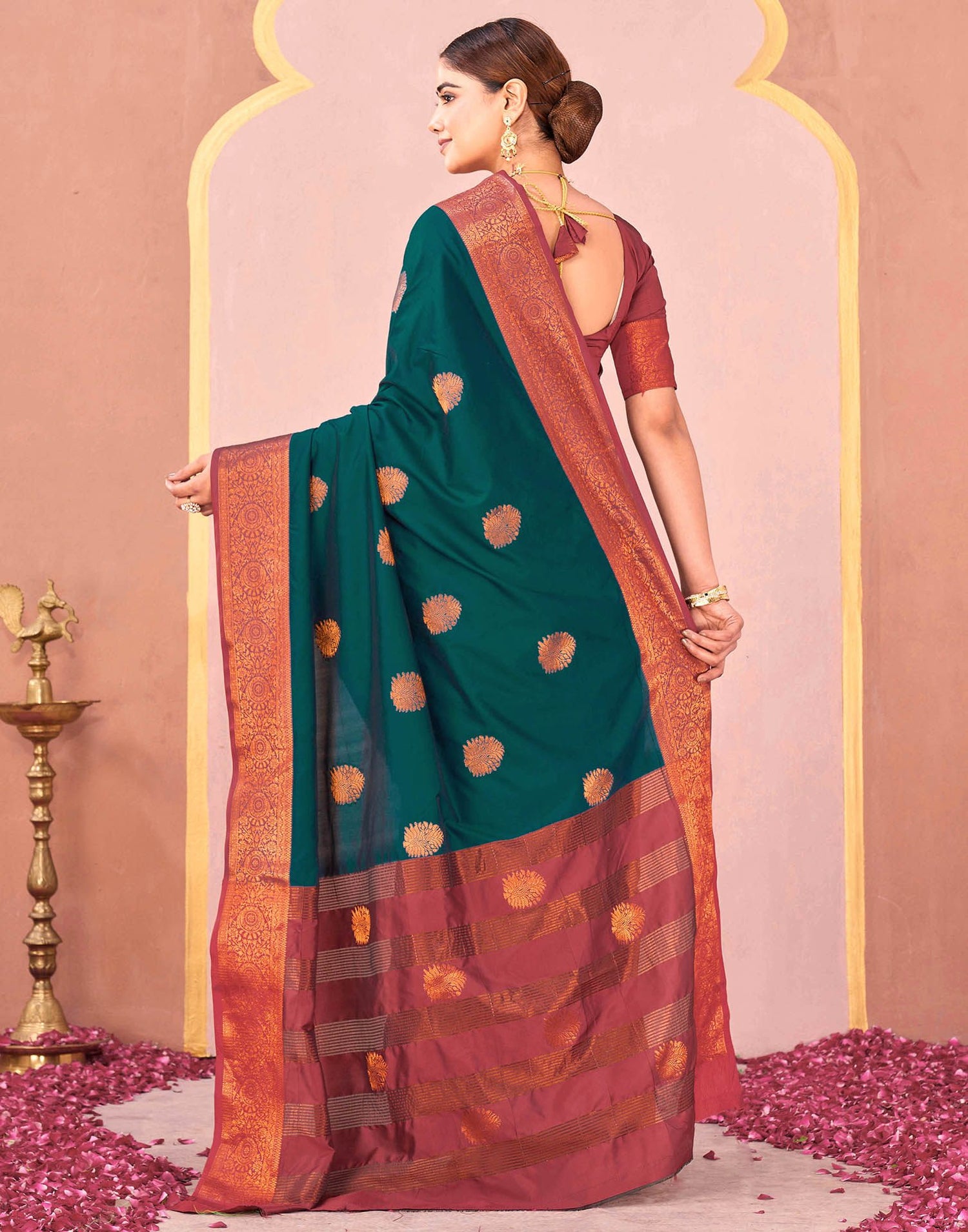 Rama Green Silk Woven Saree