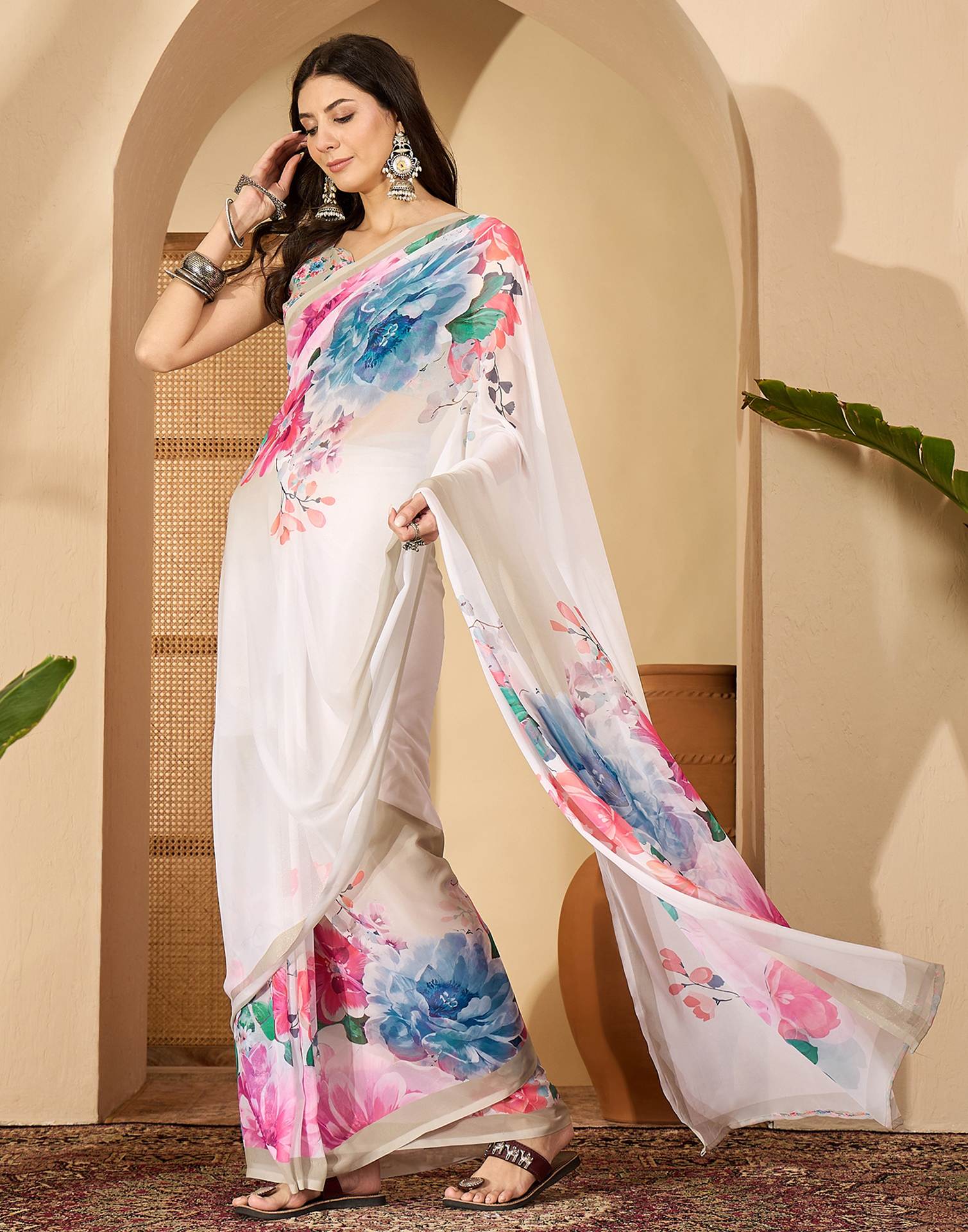 Off White Georgette Floral Printed Saree