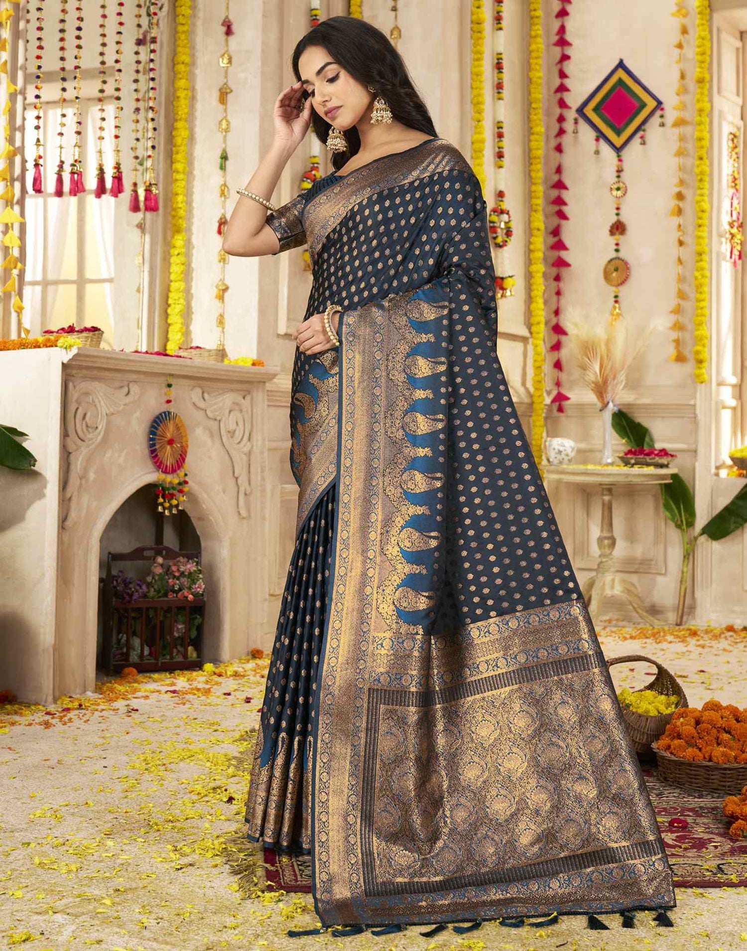 Dark Rama Green Silk Woven Banarasi Saree