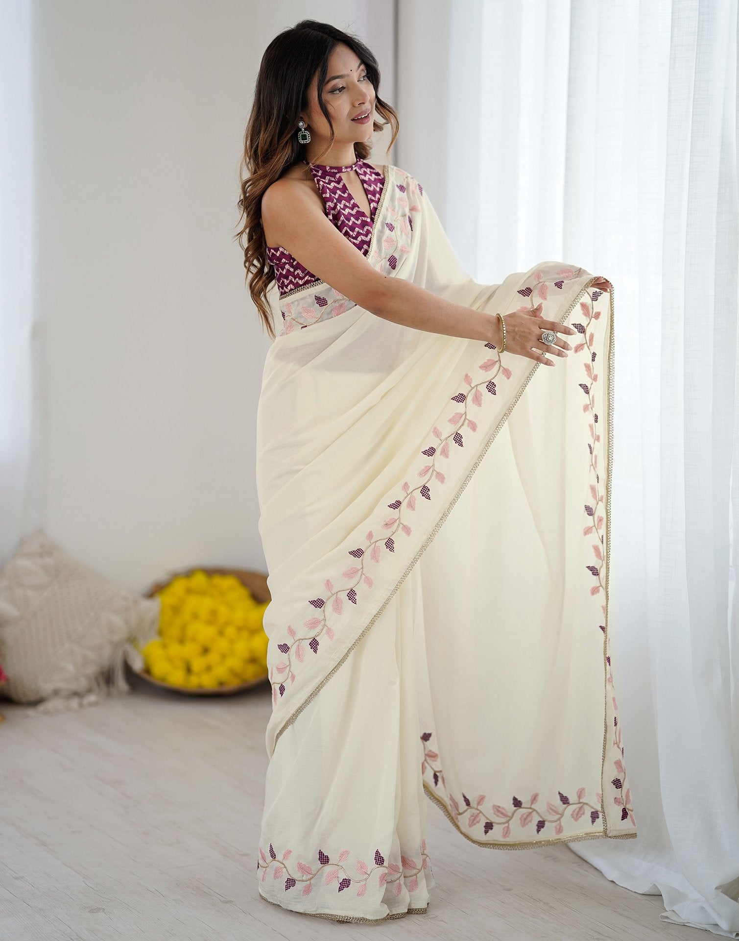 Off White Silk Embroidery Saree