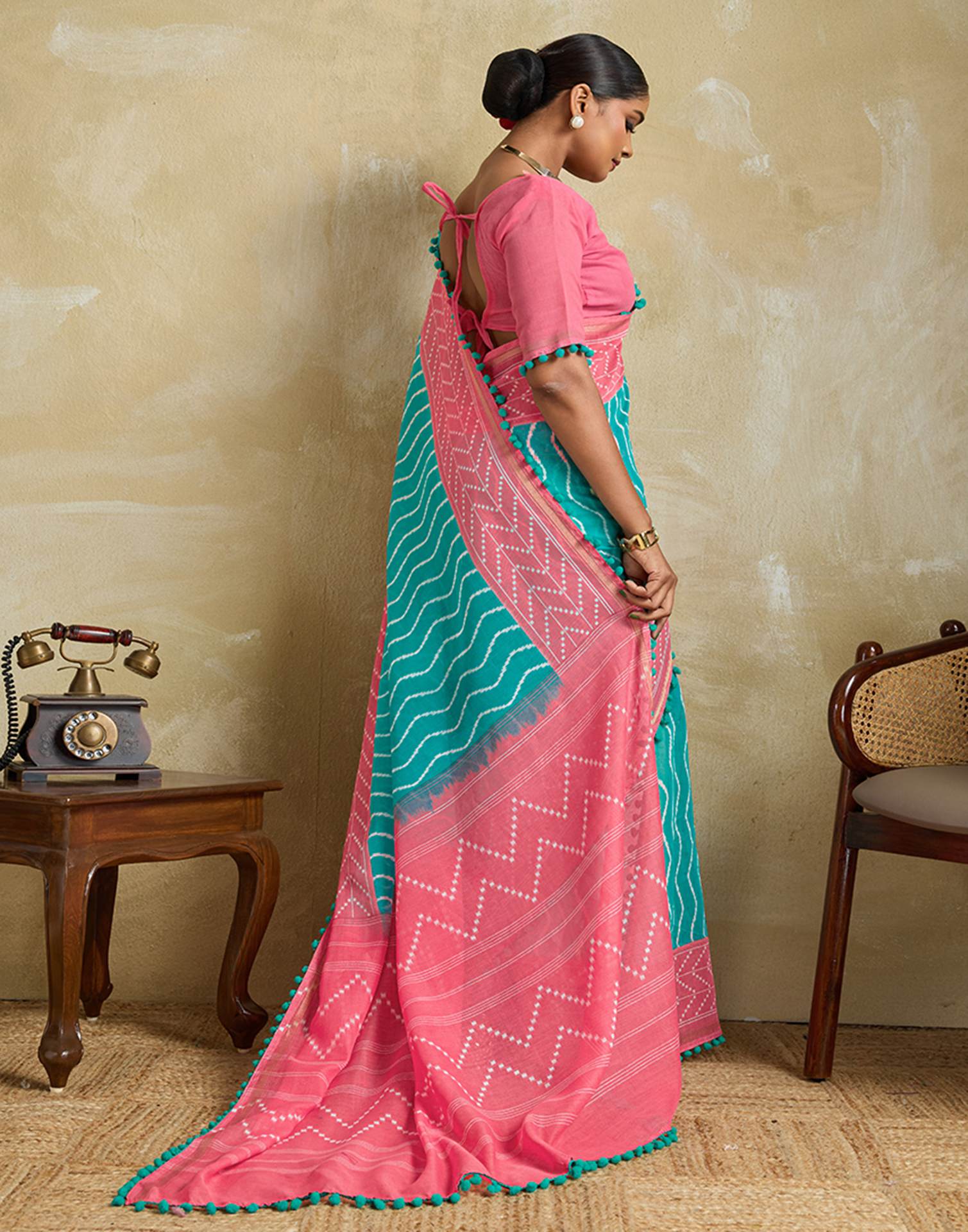 Turquoise Blue Linen Printed Saree