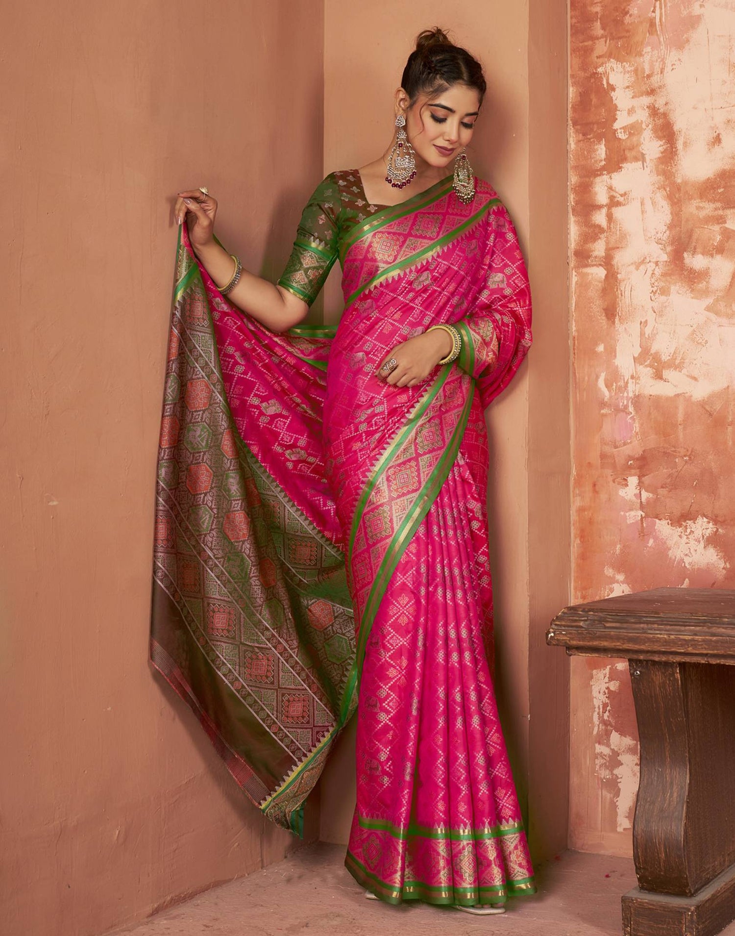 Dark Pink Silk Woven Patola Saree