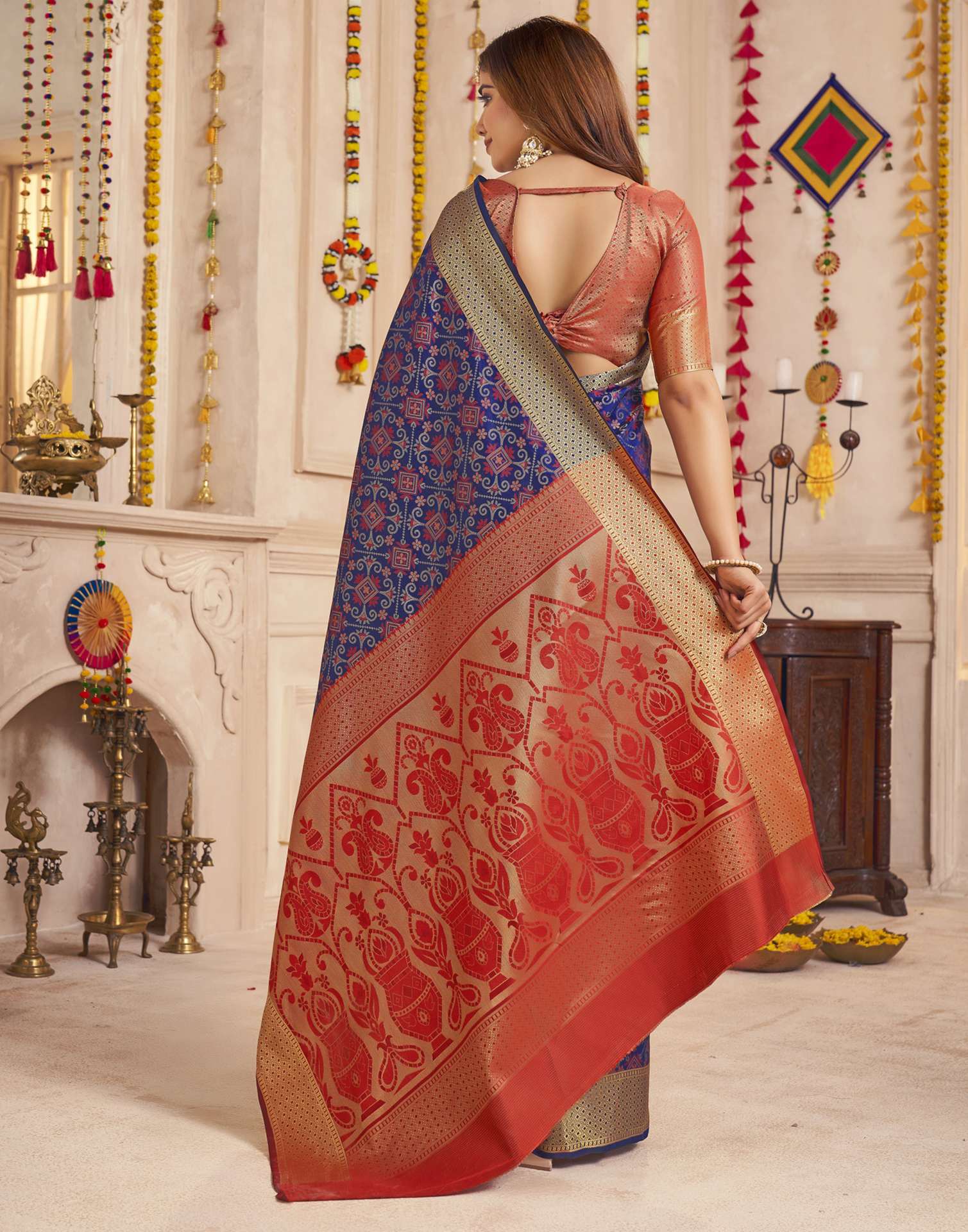 Navy Blue Silk Woven Patola Saree