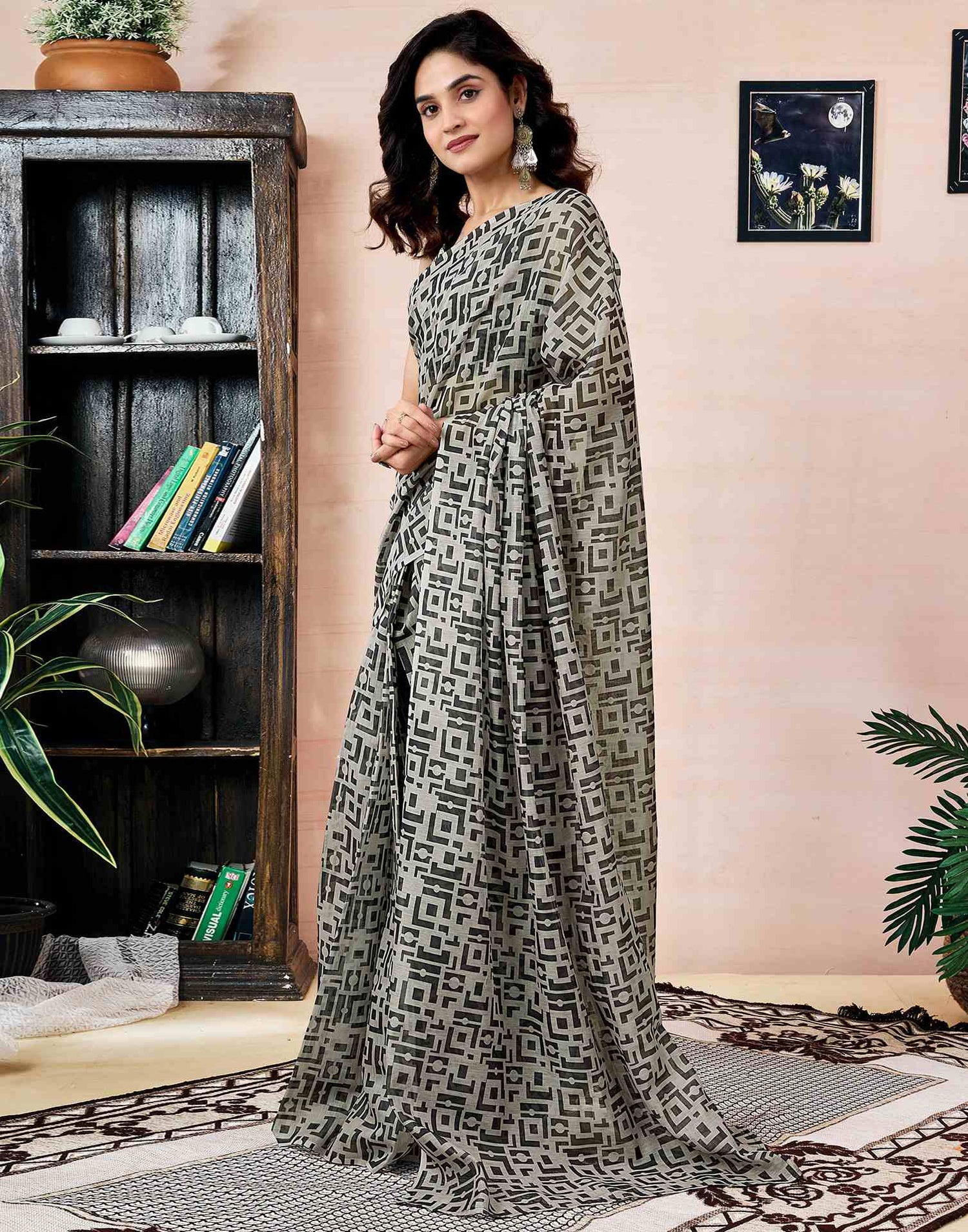 Ready To Wear Beige Chanderi Printed Saree With Pocket