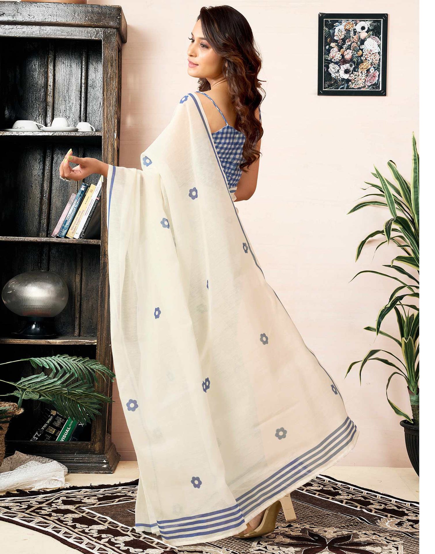 Ready To Wear Off White Chanderi Floral Printed Saree With Pocket