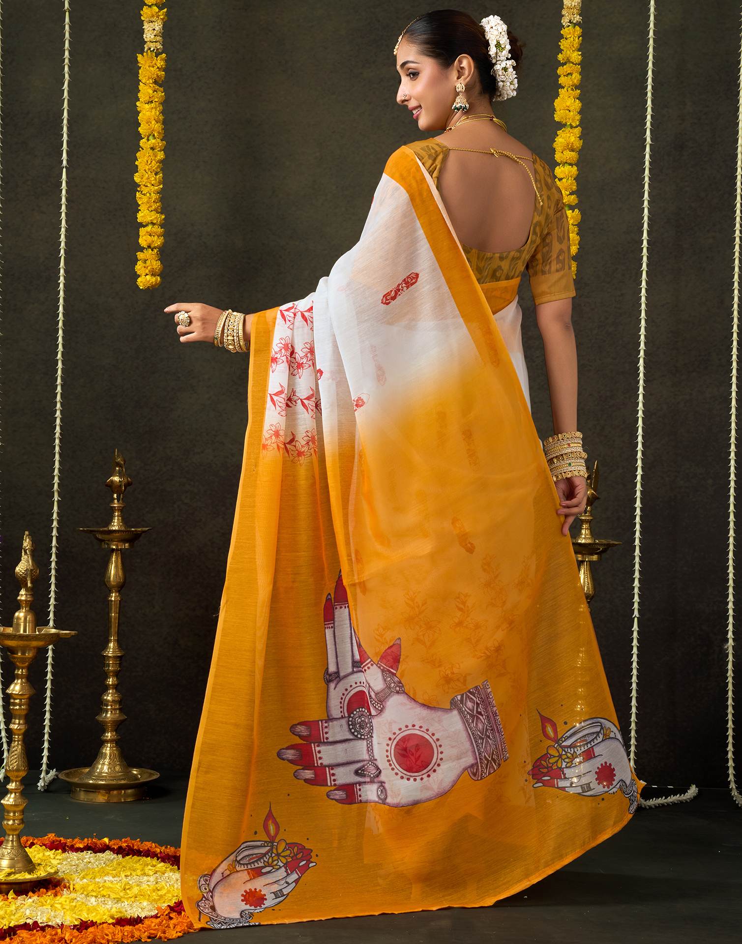 Off White Cotton Printed Saree